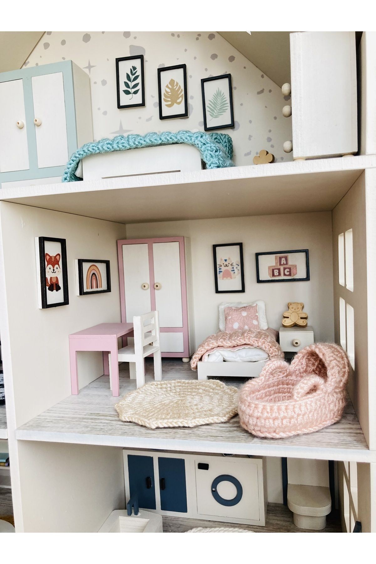 Ahşap Oyuncak Bebek-Çocuk Dekor Oyun Evi-3 Katlı-85 Parçalı Oyuncak Ev