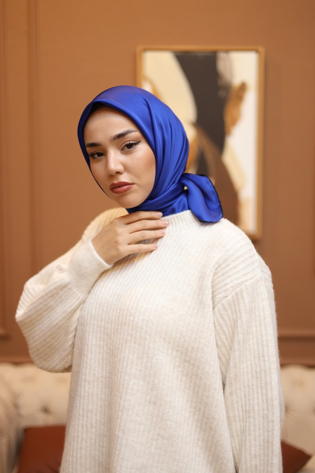 Parlak Saten Eşarp