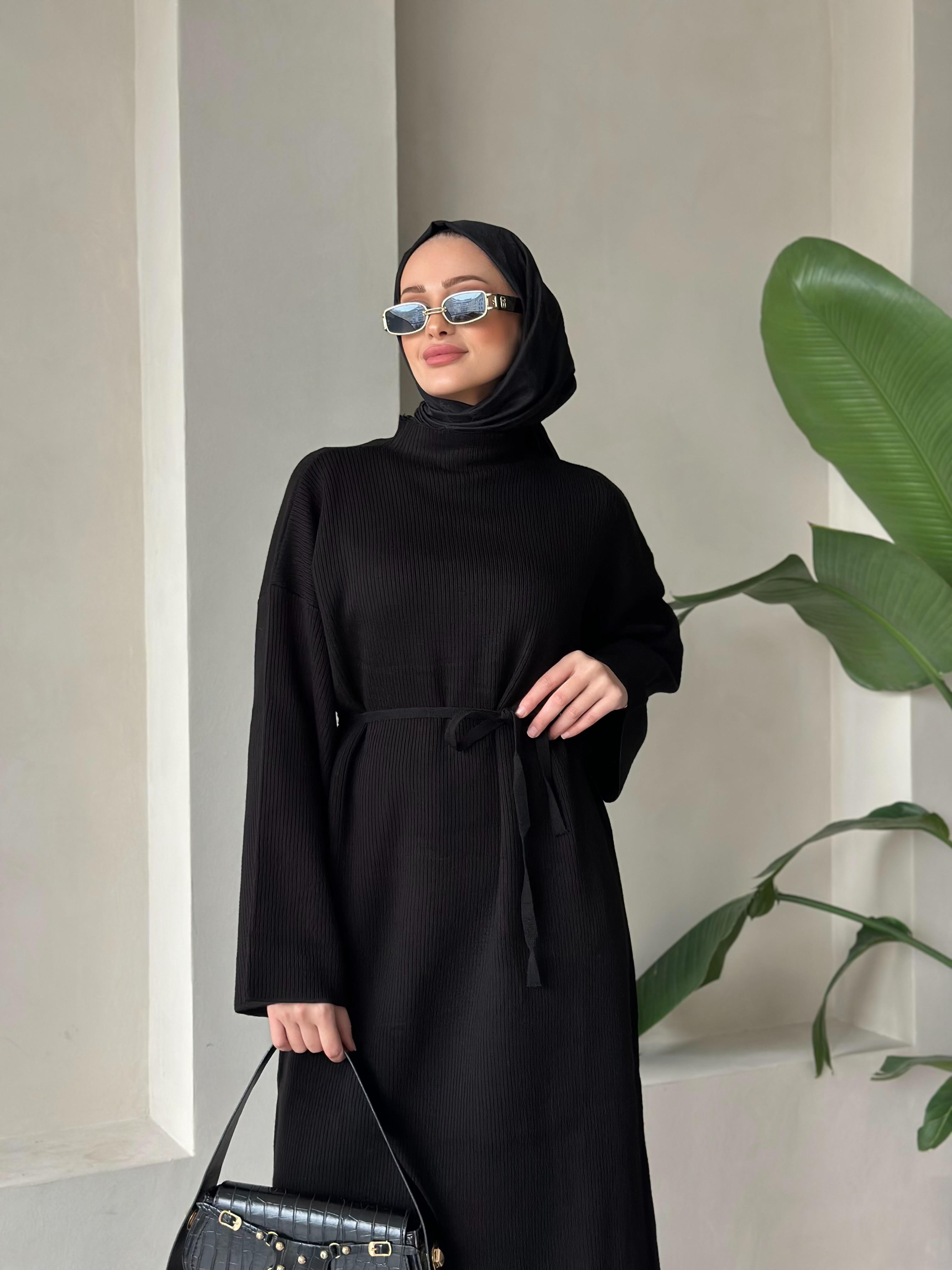 Ovesize Düz Kuşaklı Triko Elbise
