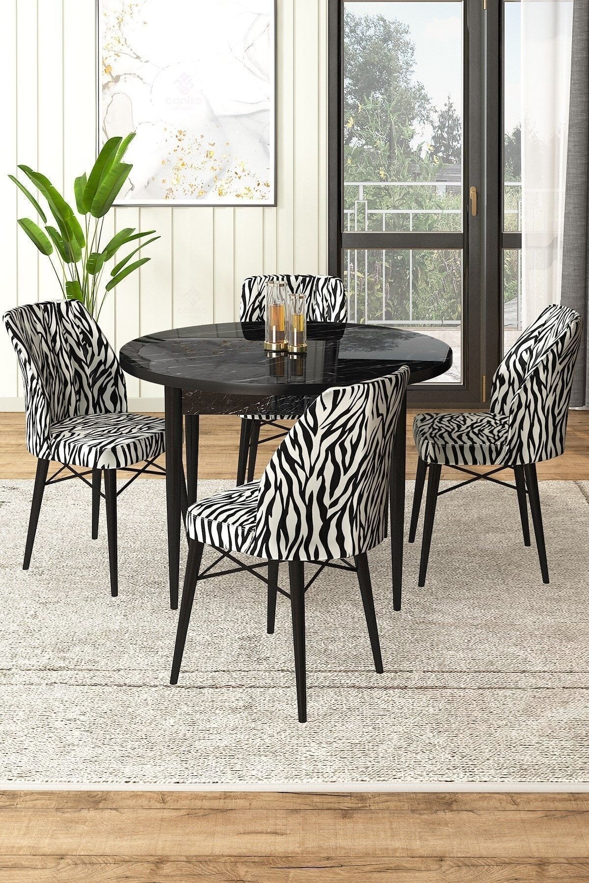 masa siyah mermer desen sandalyeler zebra desen