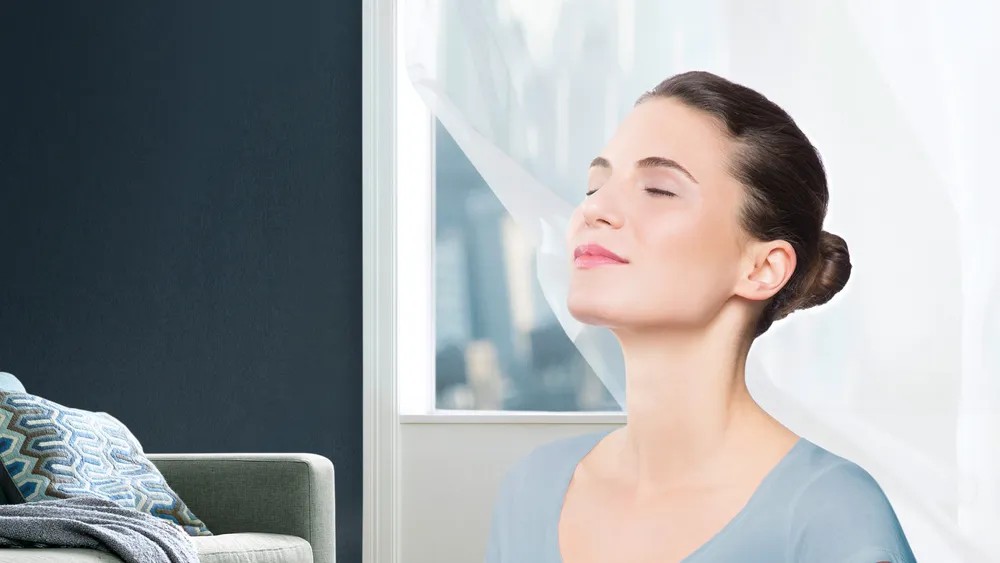 iQ500 VSX41XTRM Toz torbasız Süpürge Siyah