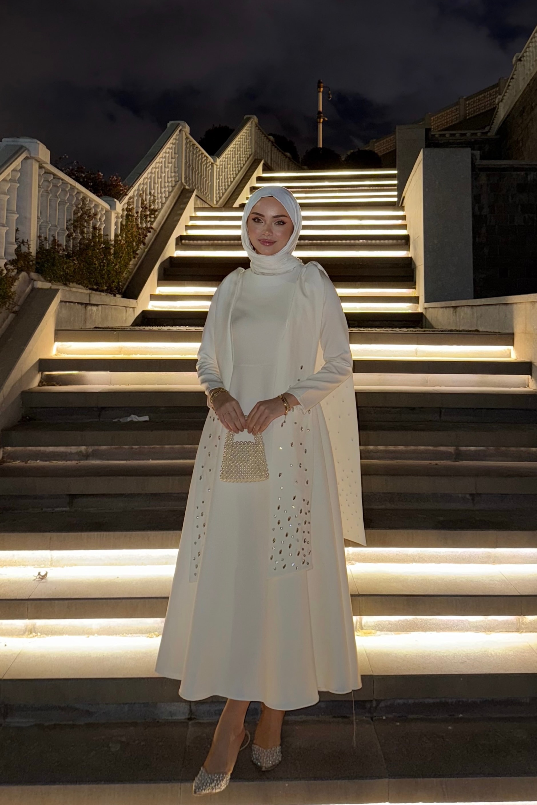 Elsa Taşlı Elbise  - Beyaz