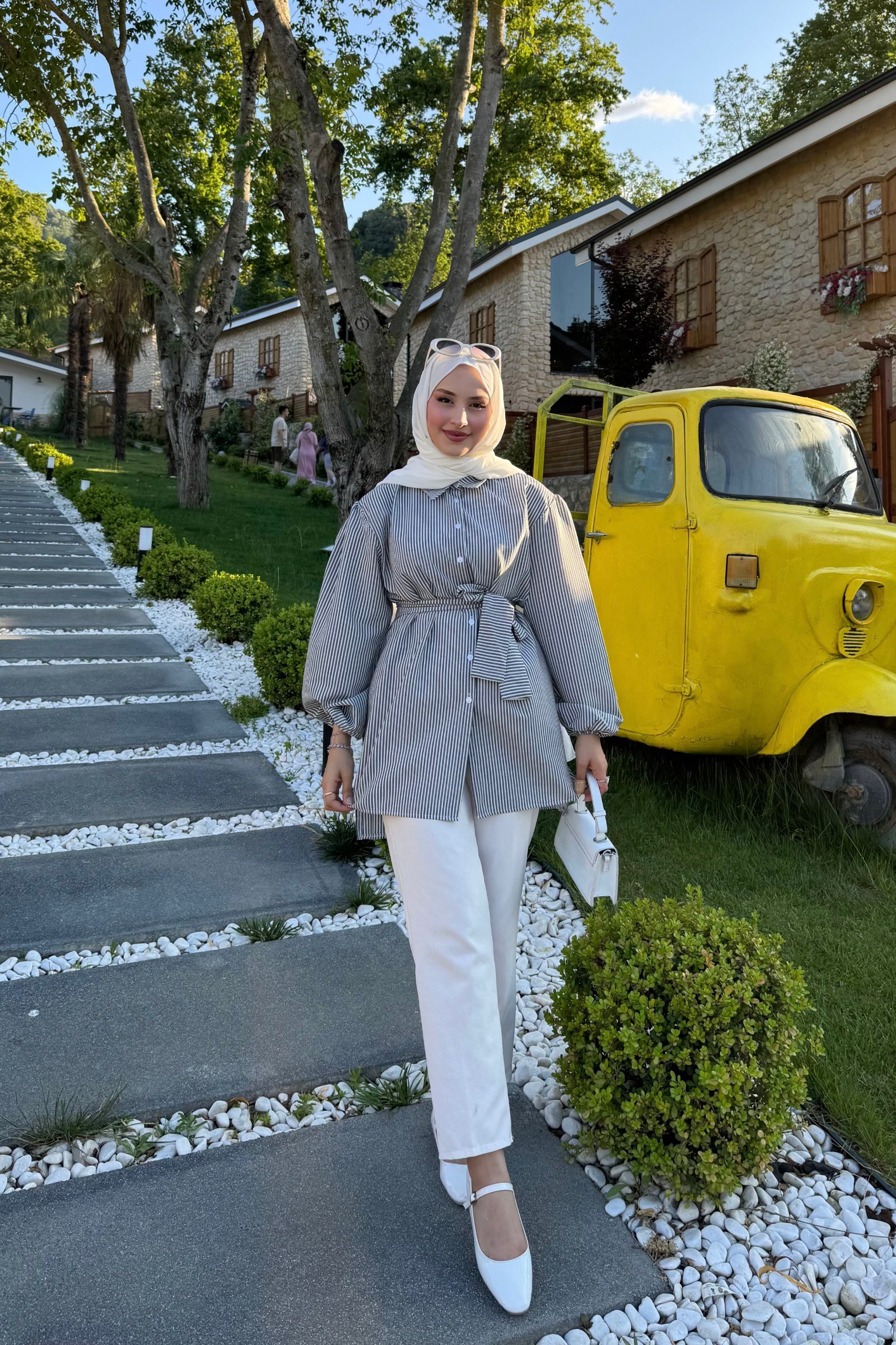 Bağlamalı Çizgili Gömlek 