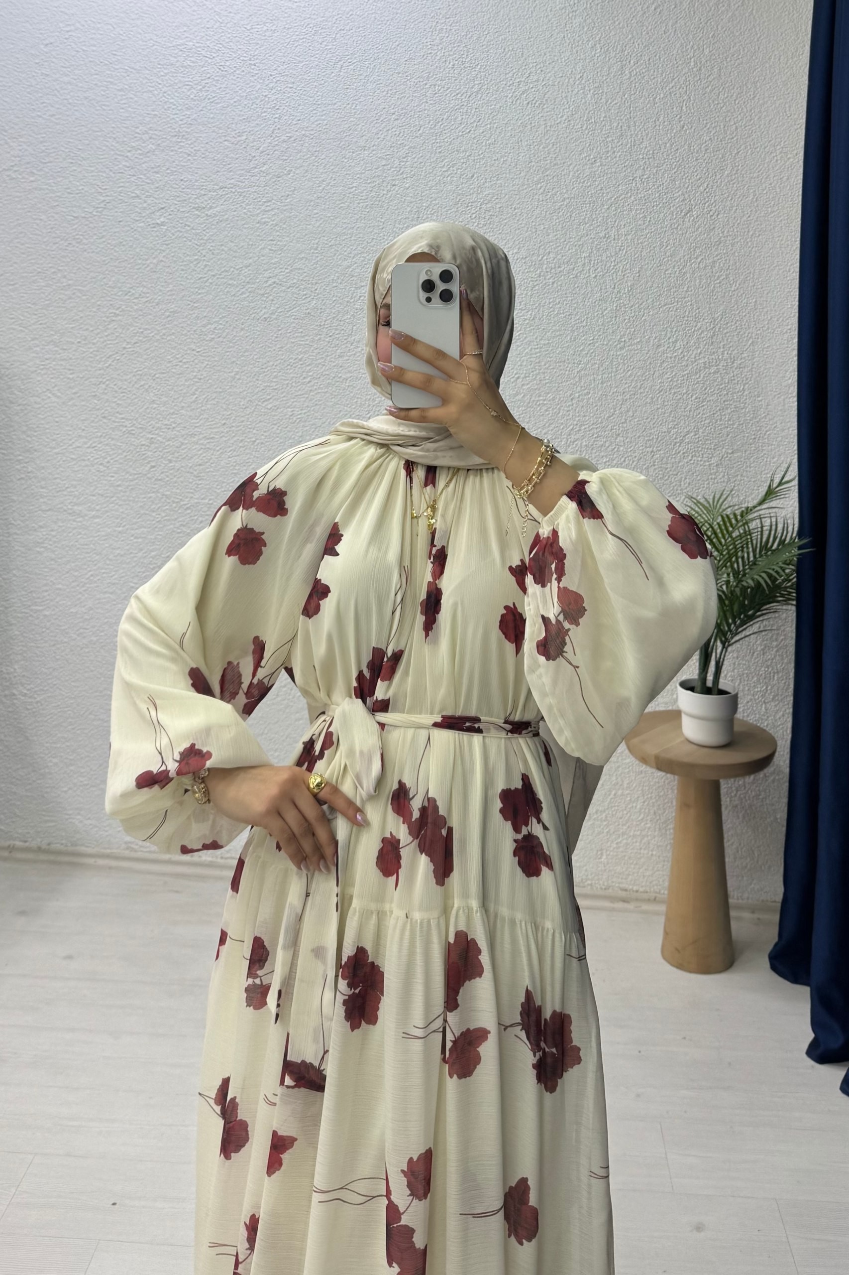 Çicek Desenli Şifon Elbise