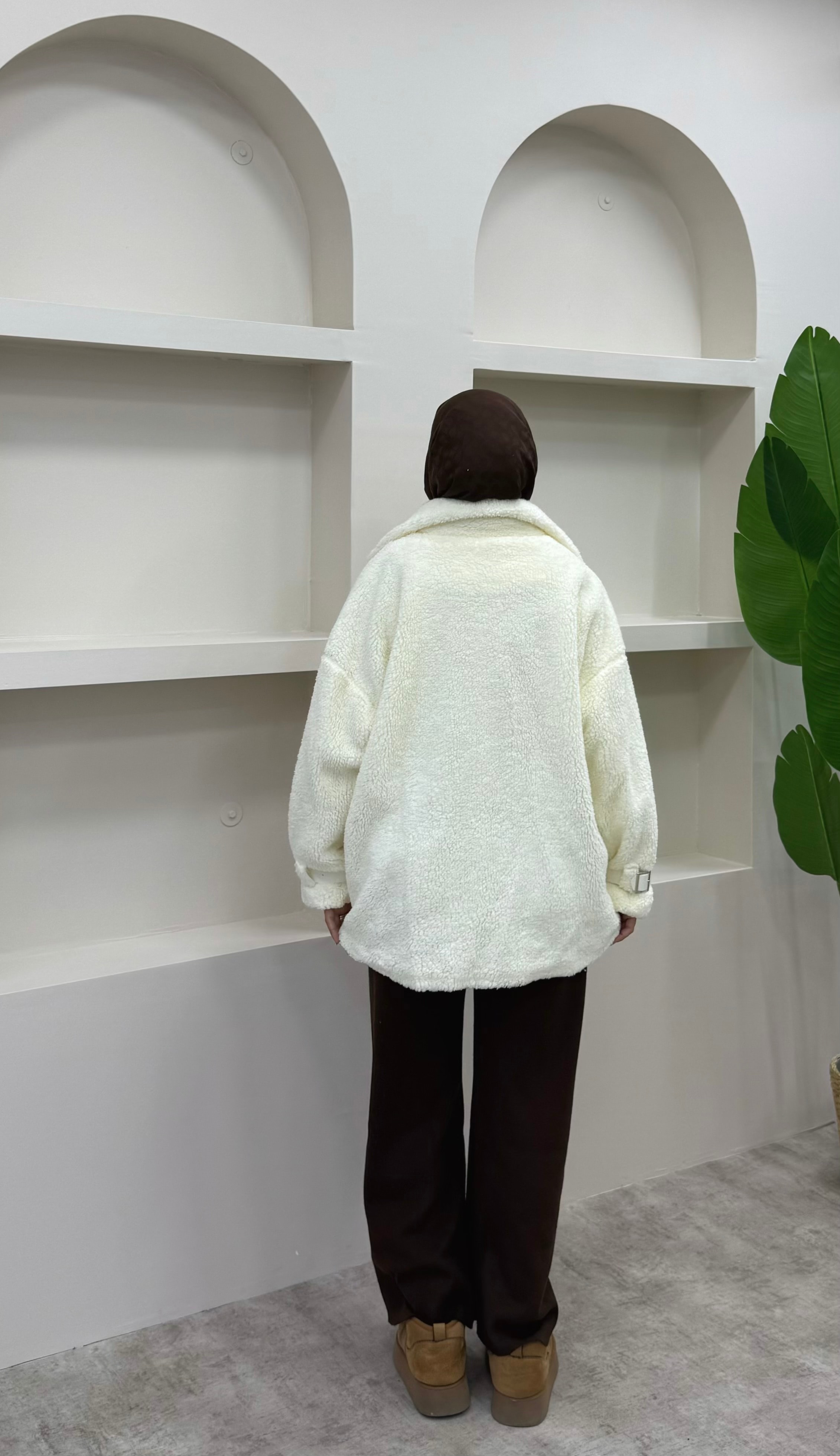 Önü Fermuarlı Peluş Mont 