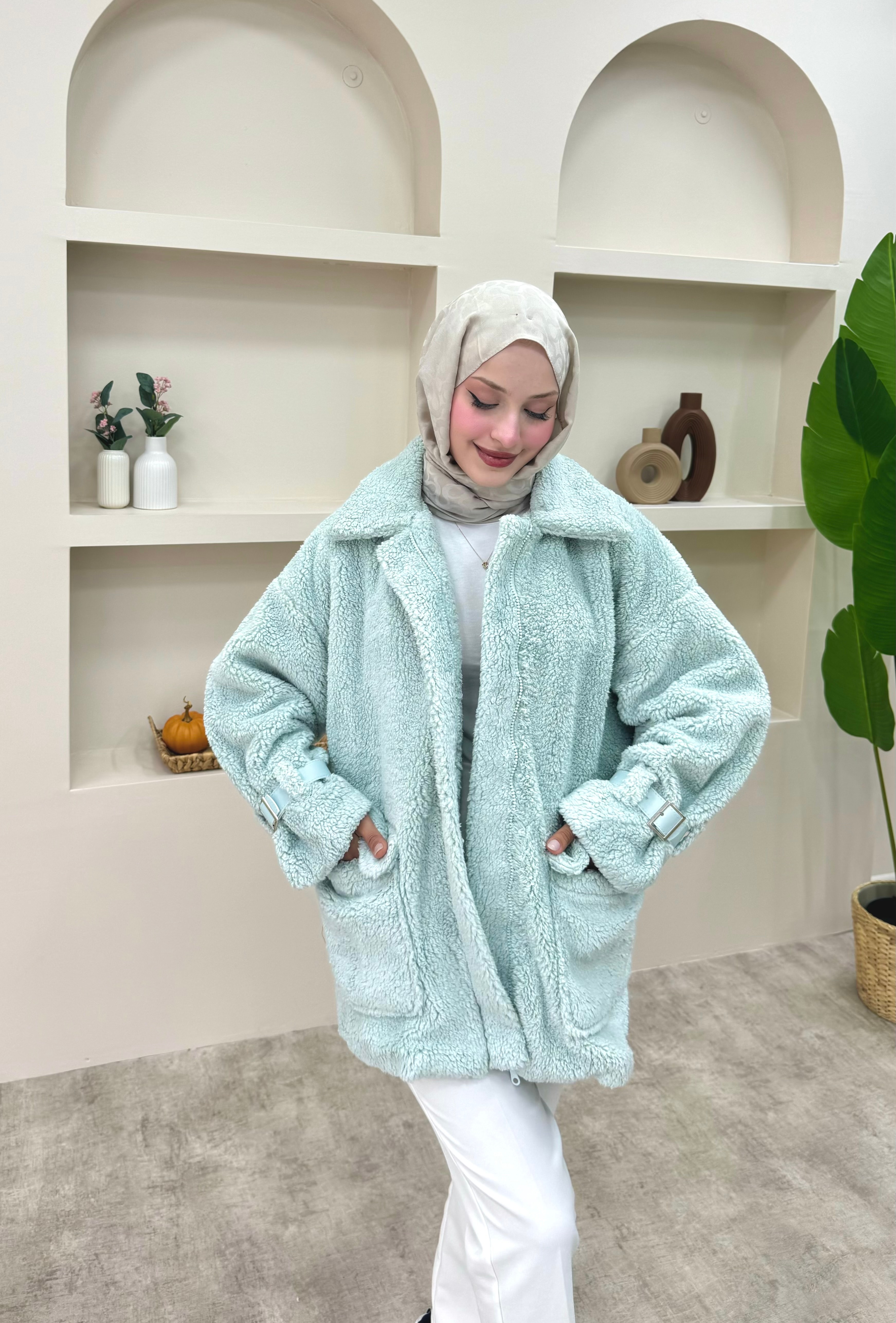 Önü Fermuarlı Peluş Mont  - Yeşil