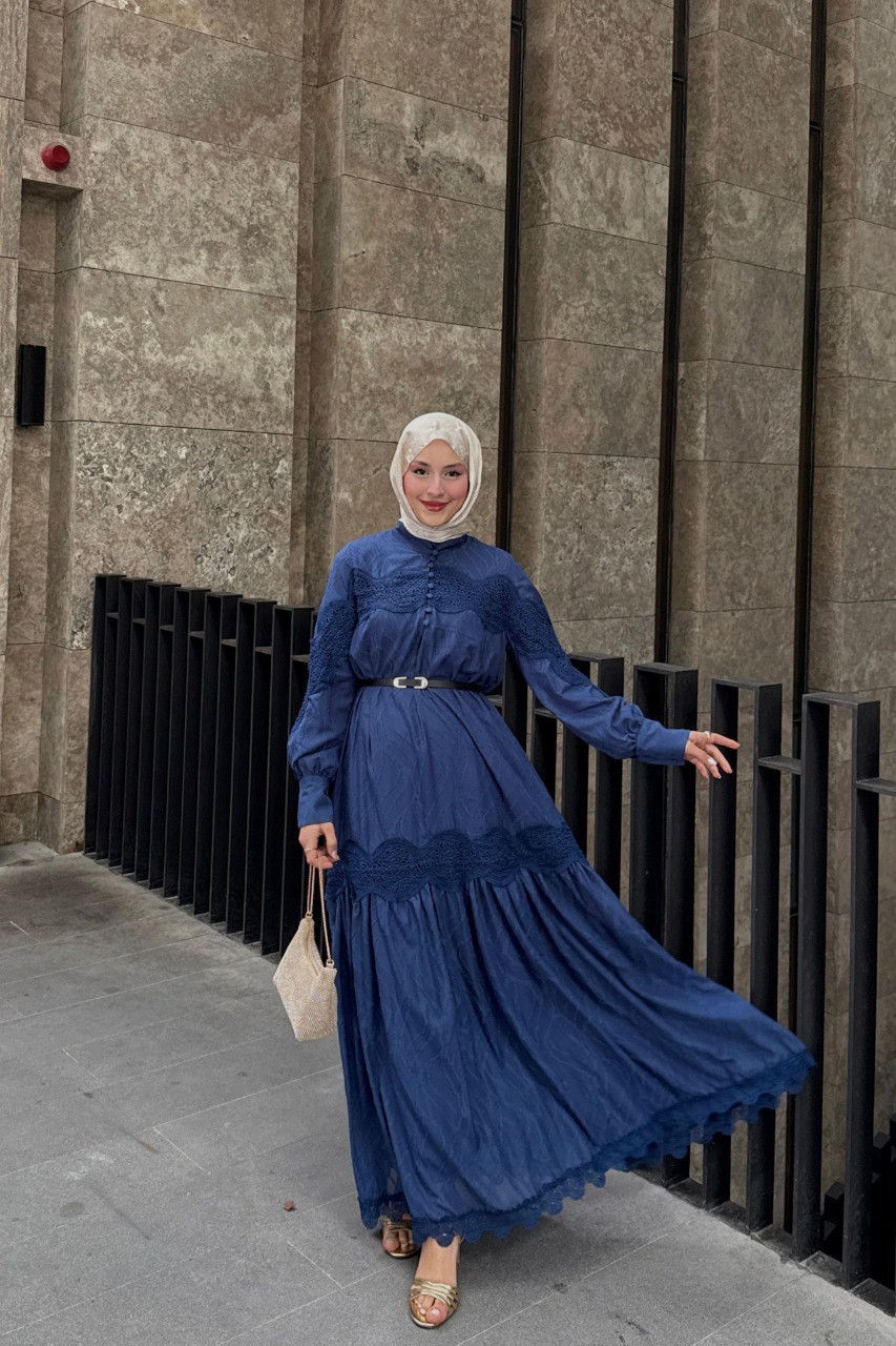 Dantelli Şifon Elbise