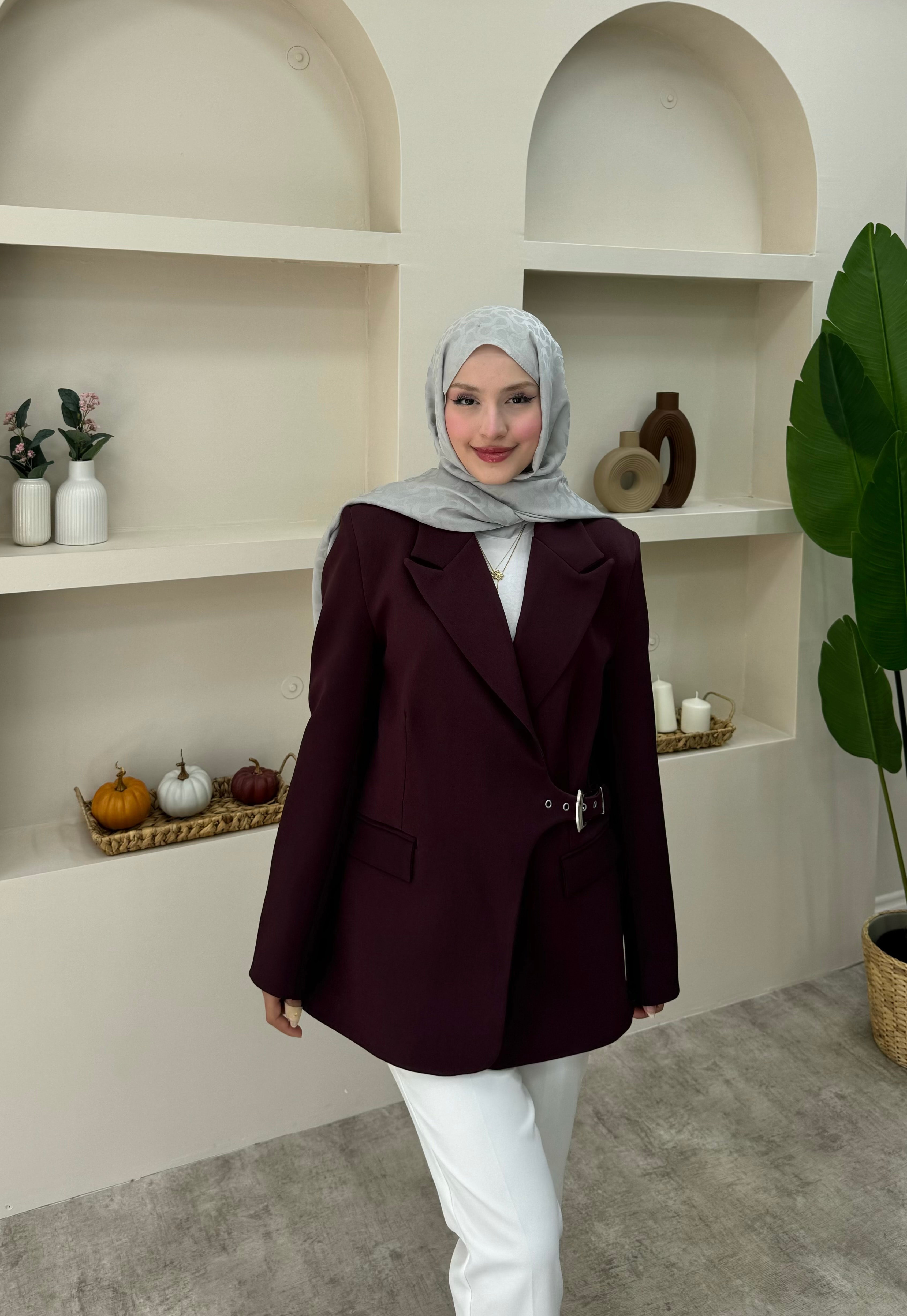 Yandan Kemer Detaylı Blazer Ceket  - Bordo