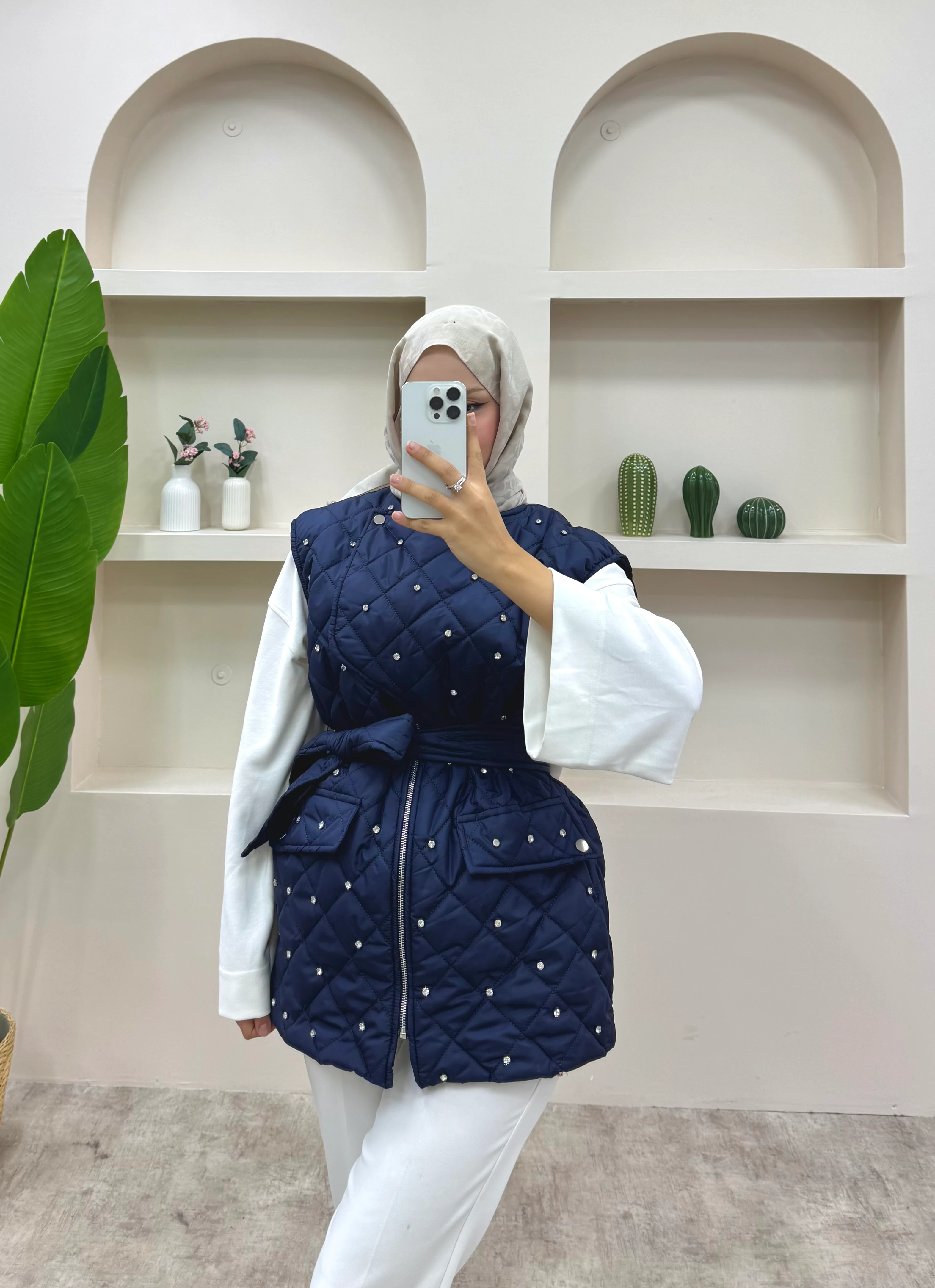 Taşlı Bağlamalı Yelek - Lacivert