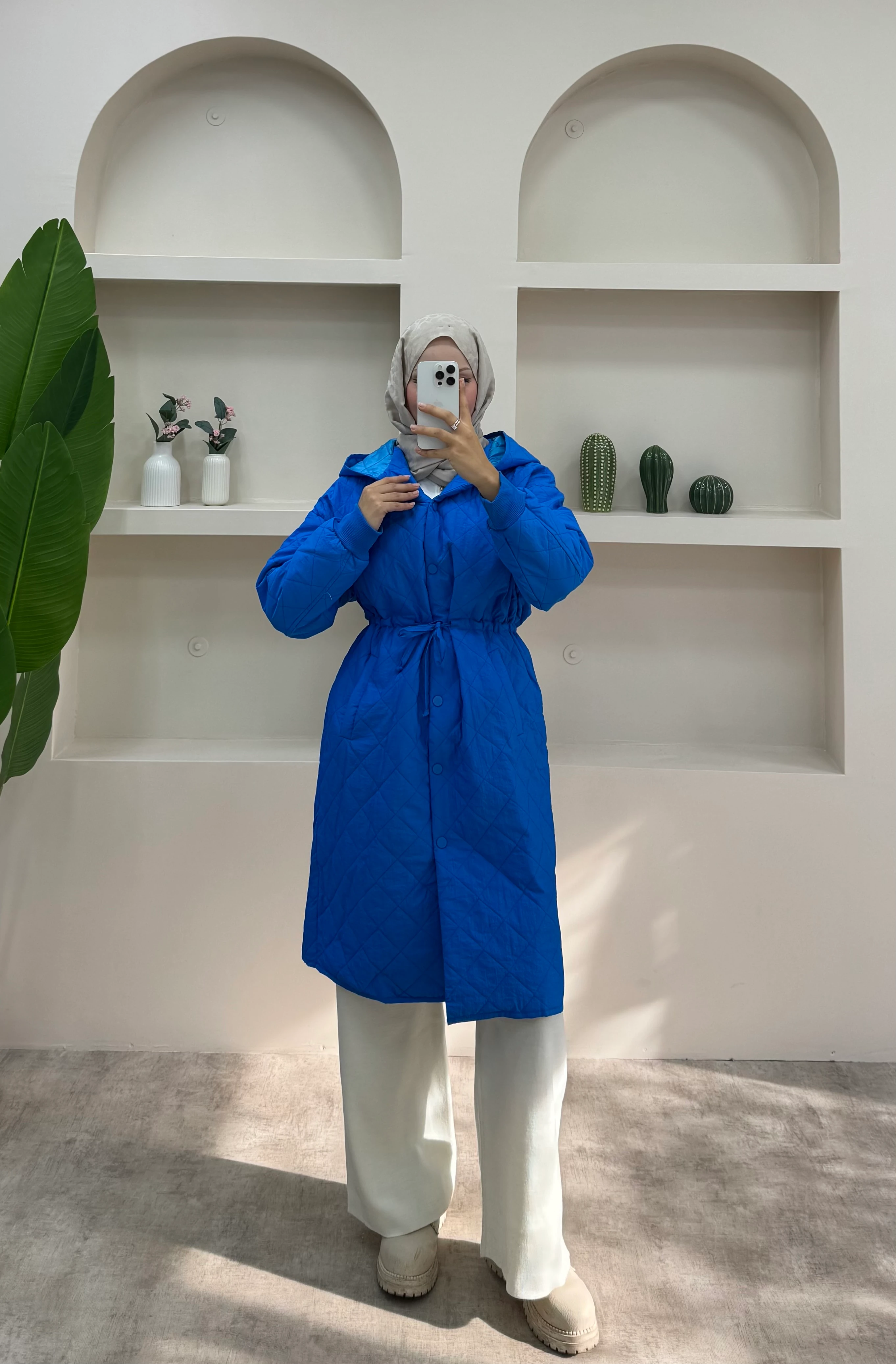 Pelerinli Kapitone Mont 