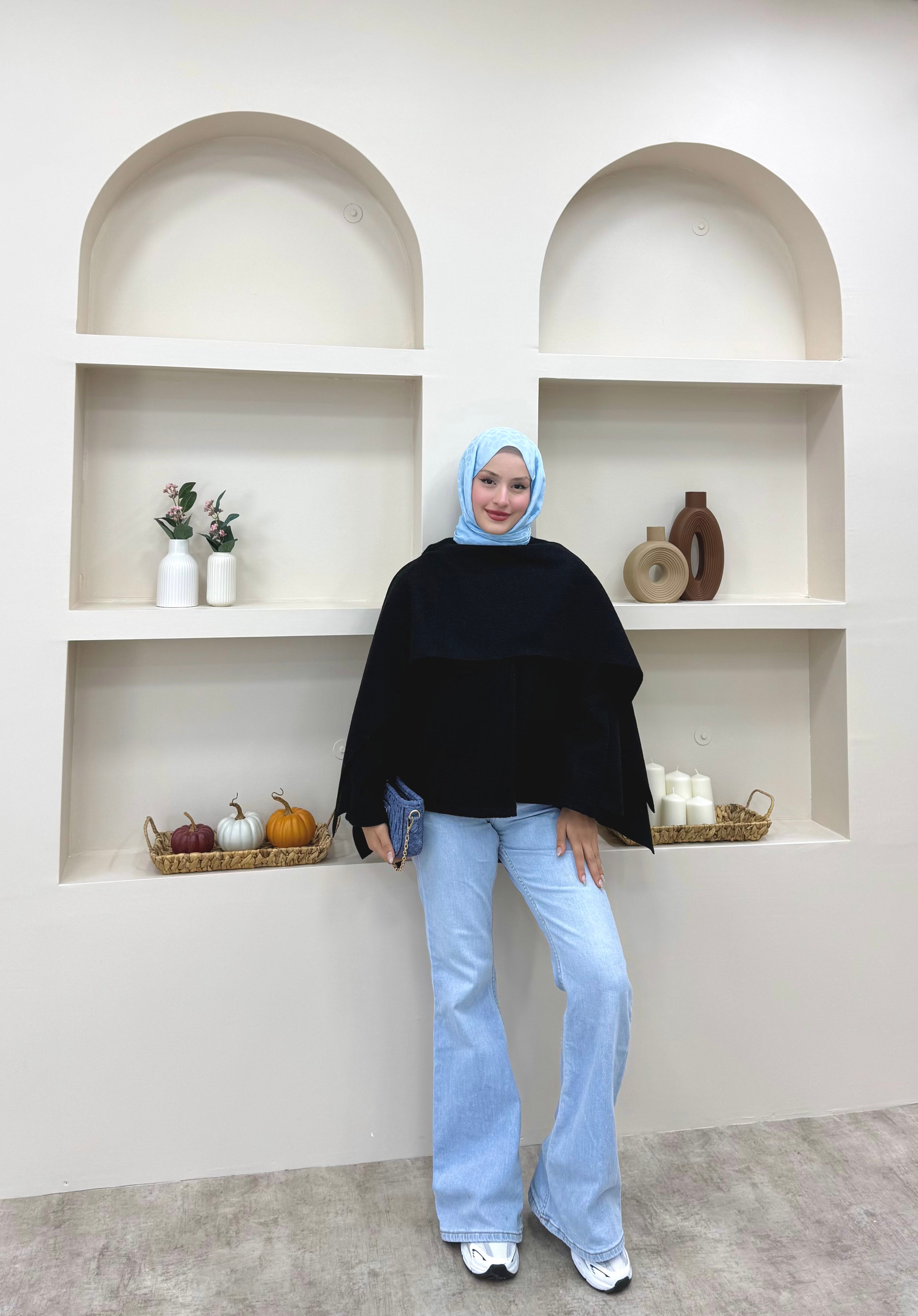 Pelerinli Tek Düğmeli Kaşe Ceket