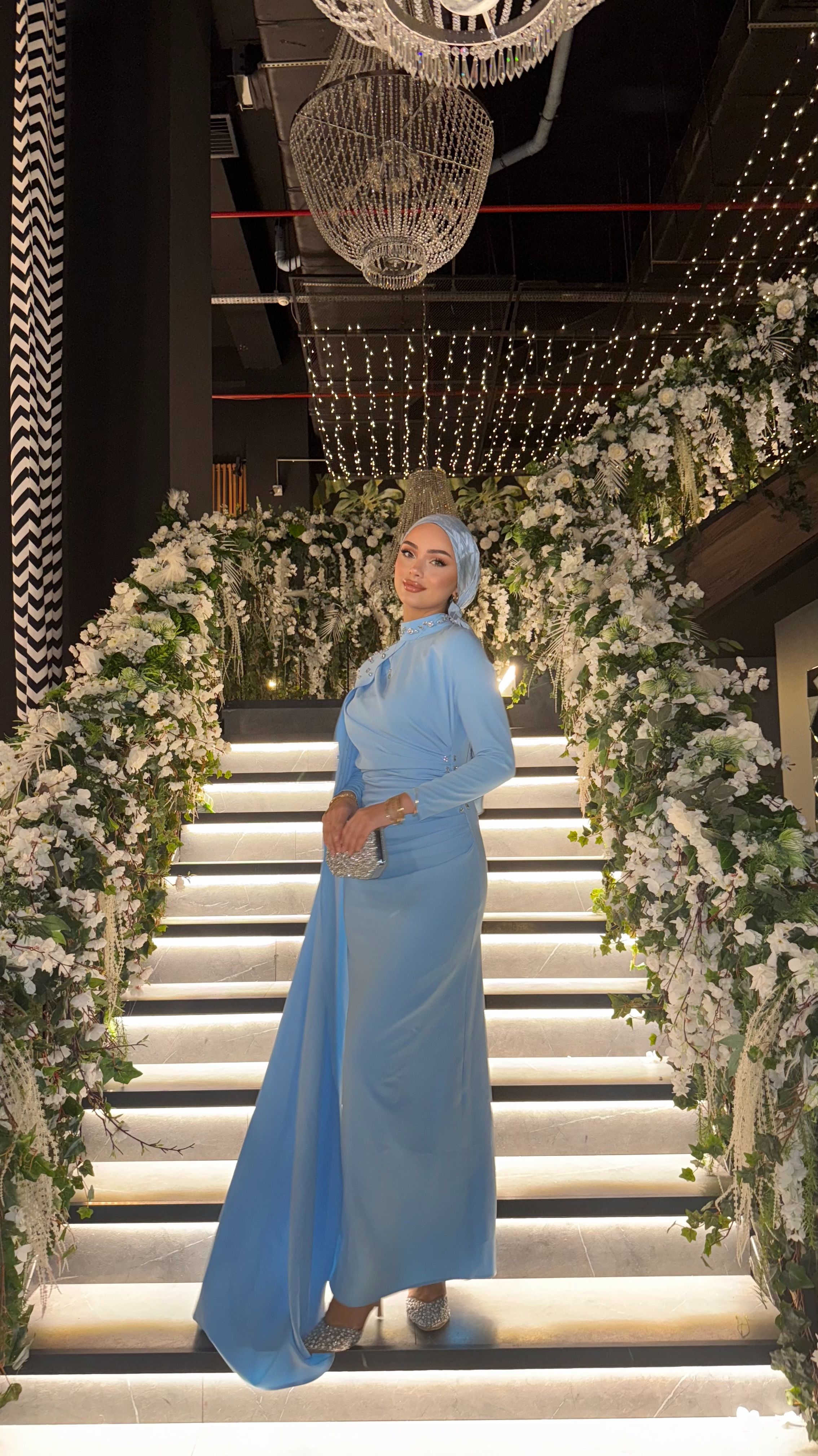Serena Taşlı Elbise