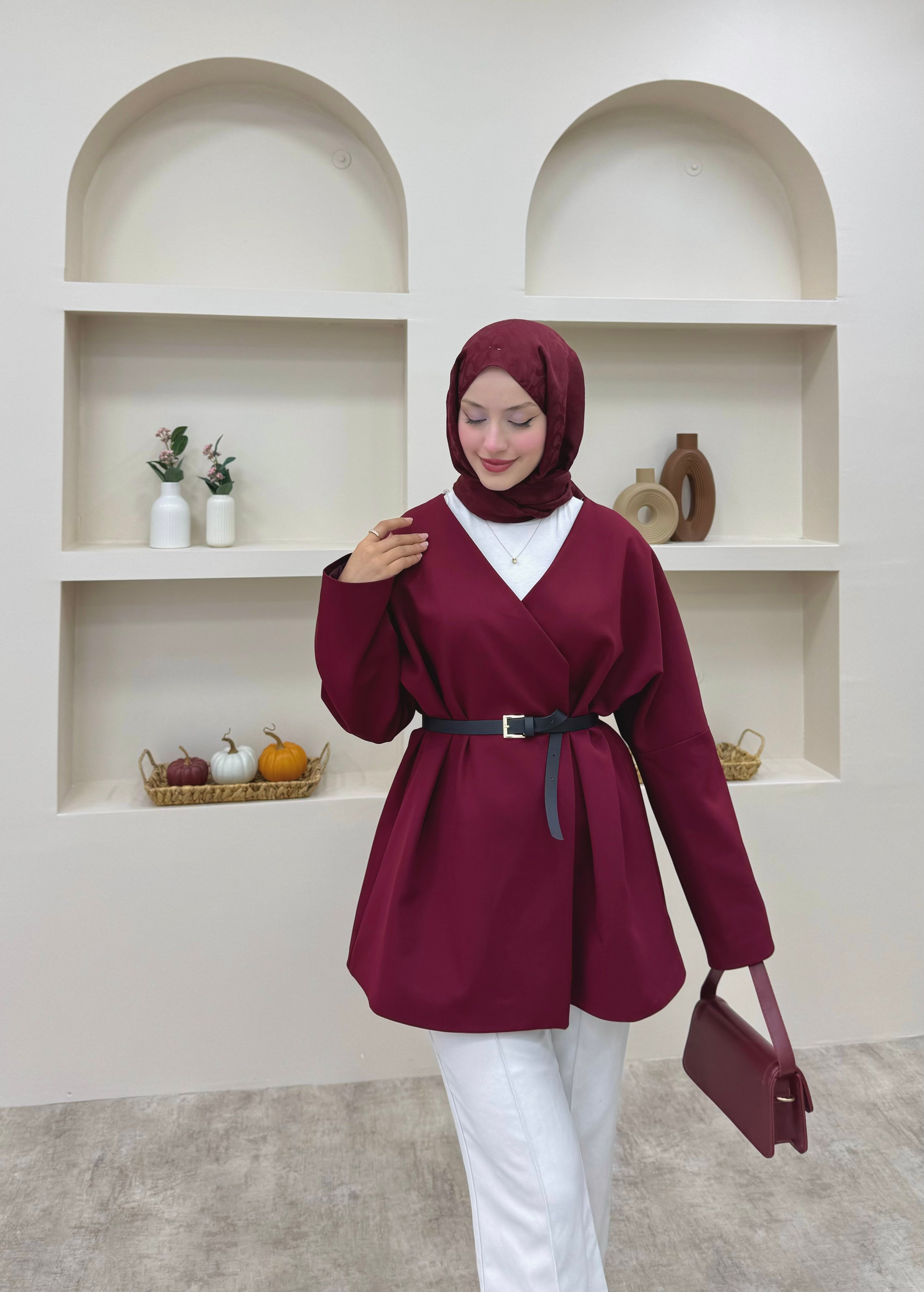 Kruvaze Yaka Kemerli Blazer Ceket 