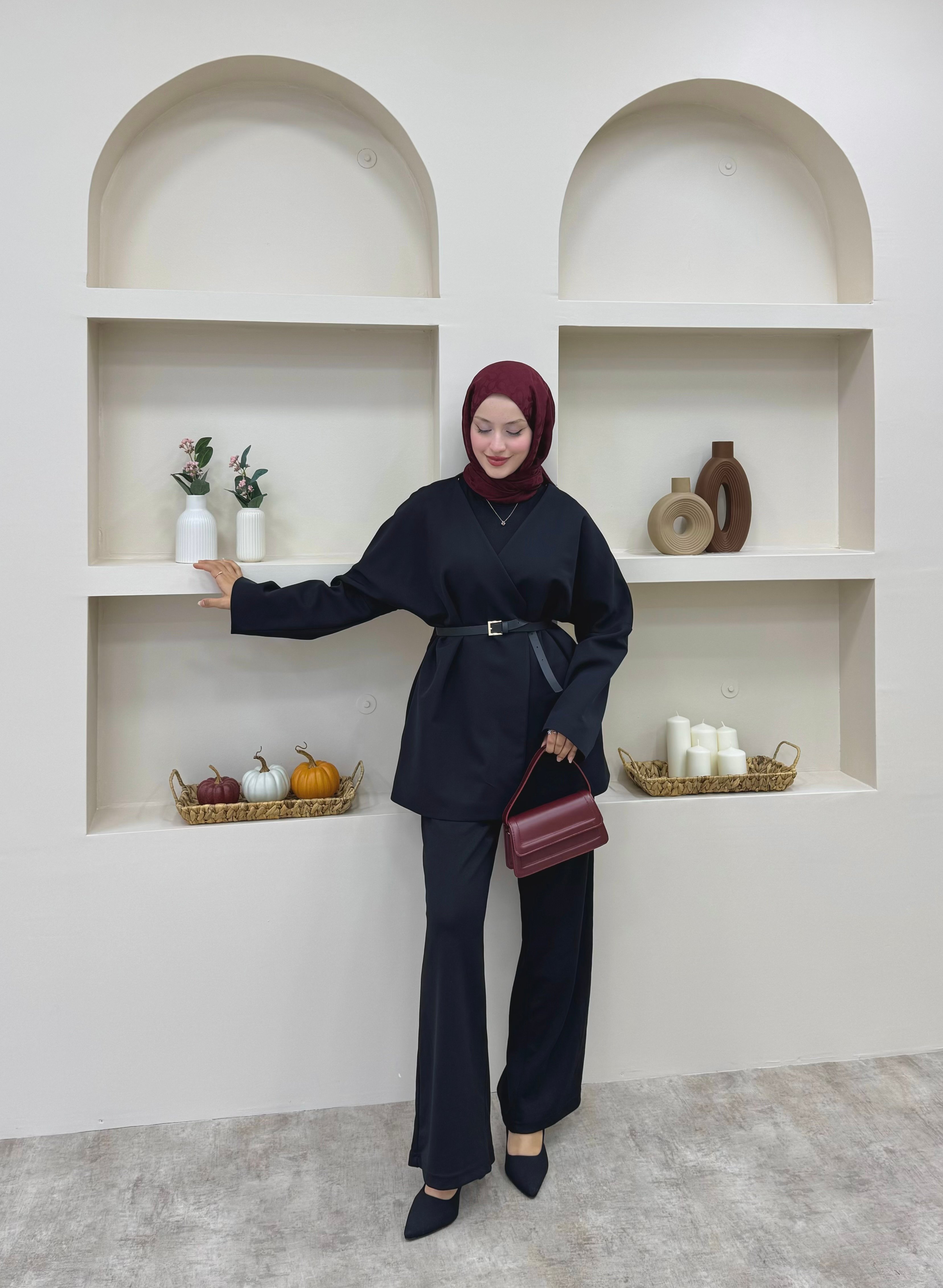 Kruvaze Yaka Kemerli Blazer Ceket  - Siyah