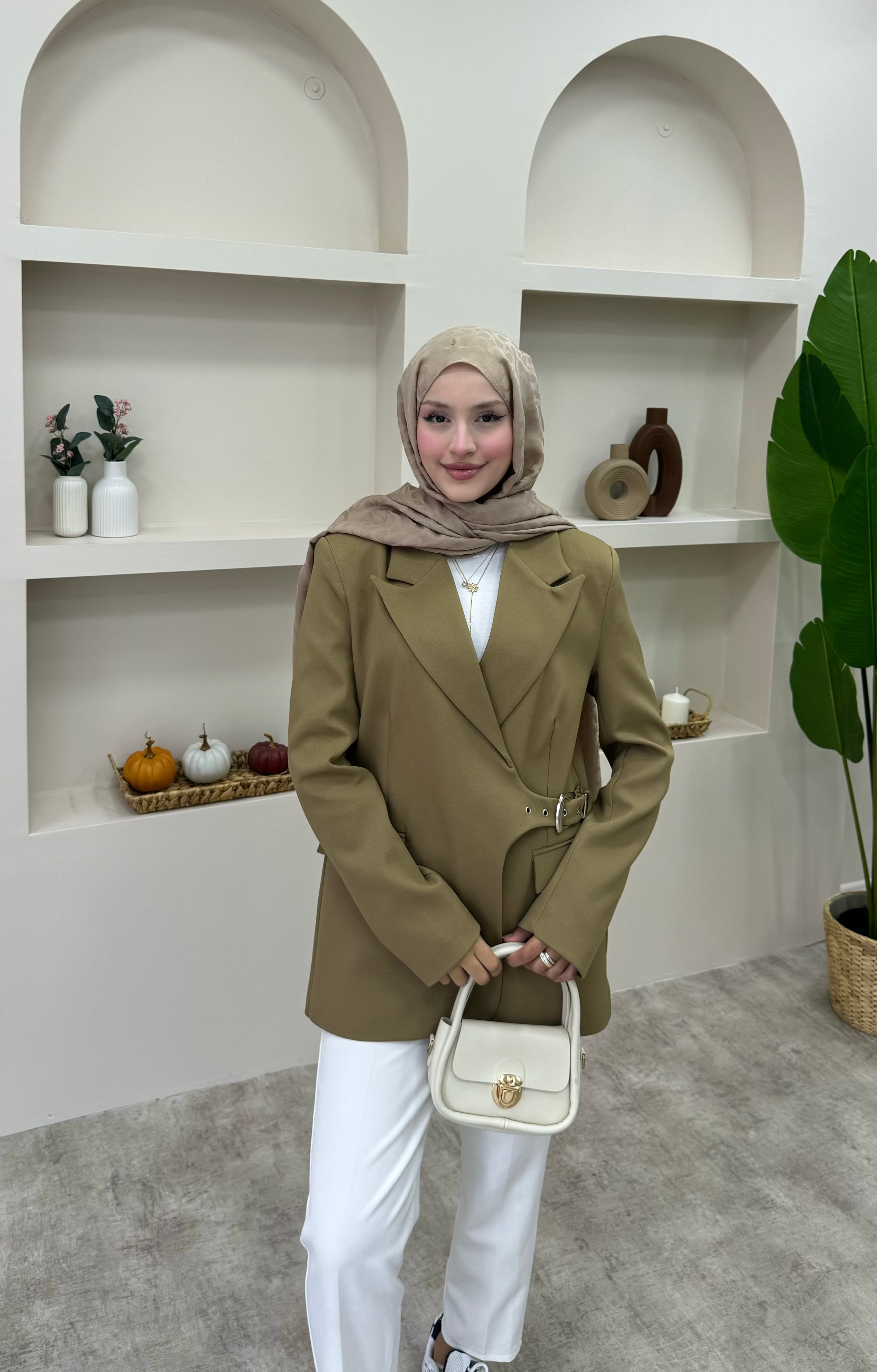 Yandan Kemer Detaylı Blazer Ceket  - yağ yeşili