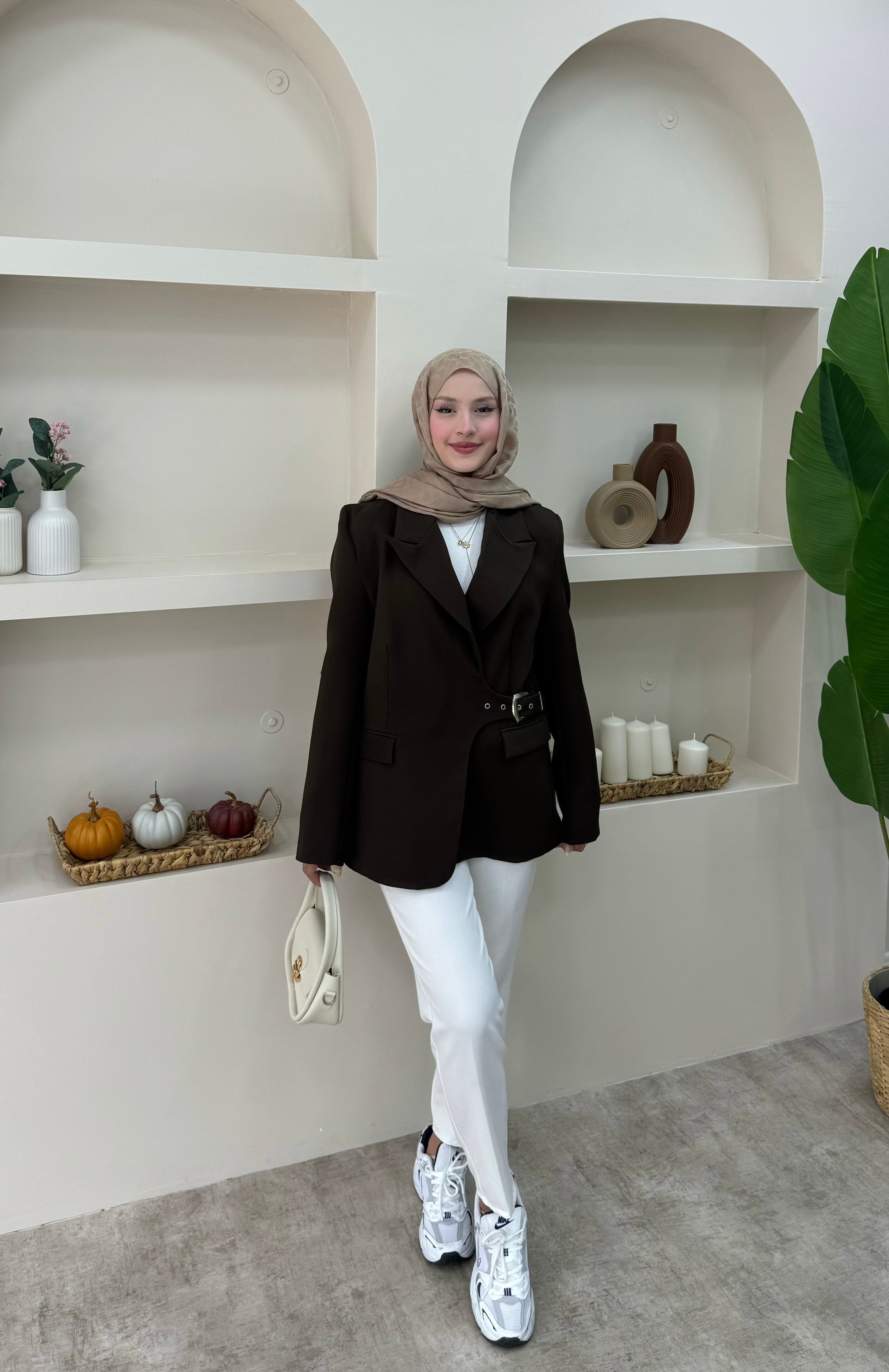Yandan Kemer Detaylı Blazer Ceket  - Kahverengi