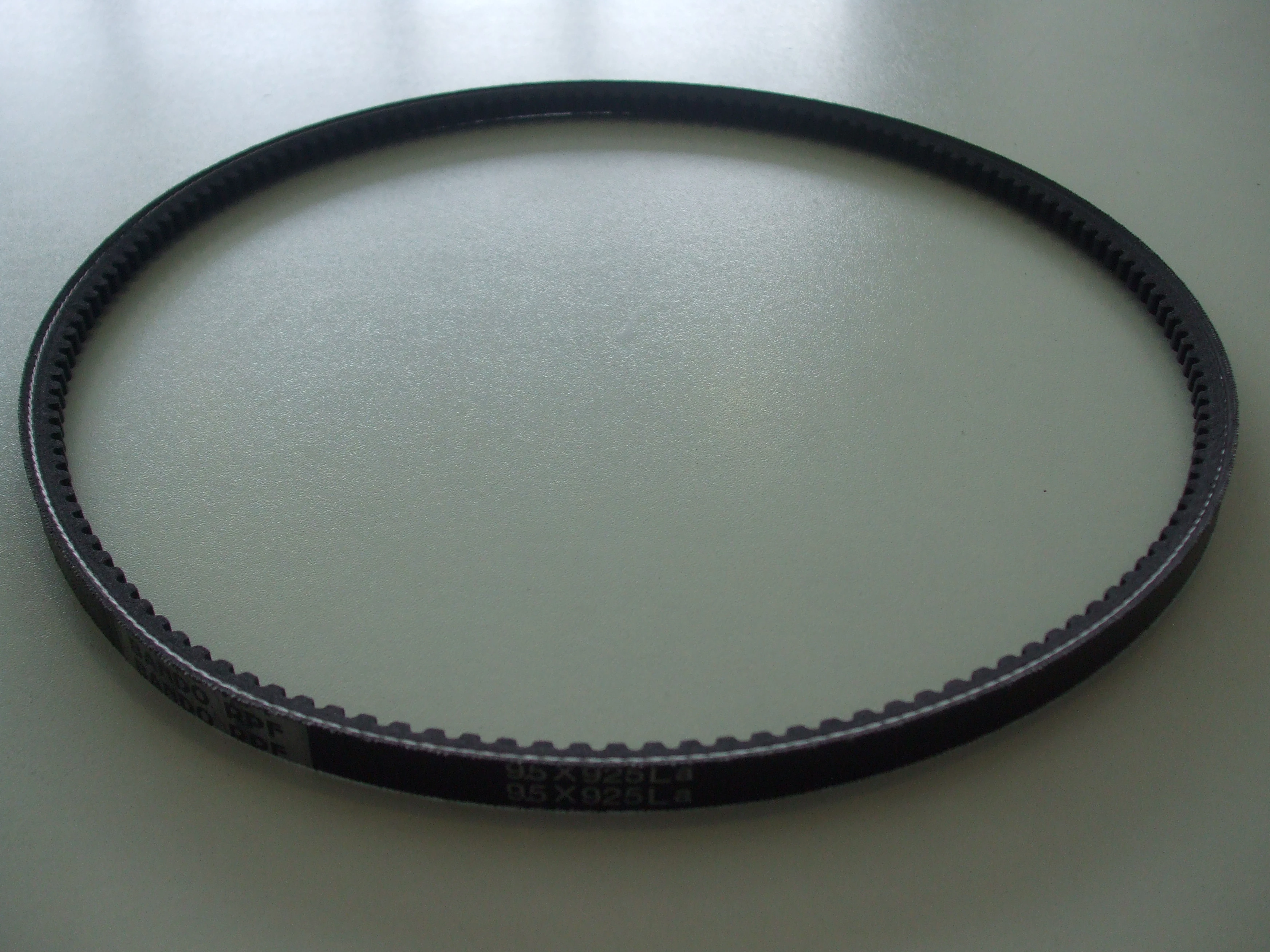 KAYIŞ-KOMPRESÖR(9.5X925LA) TD5 SERİ