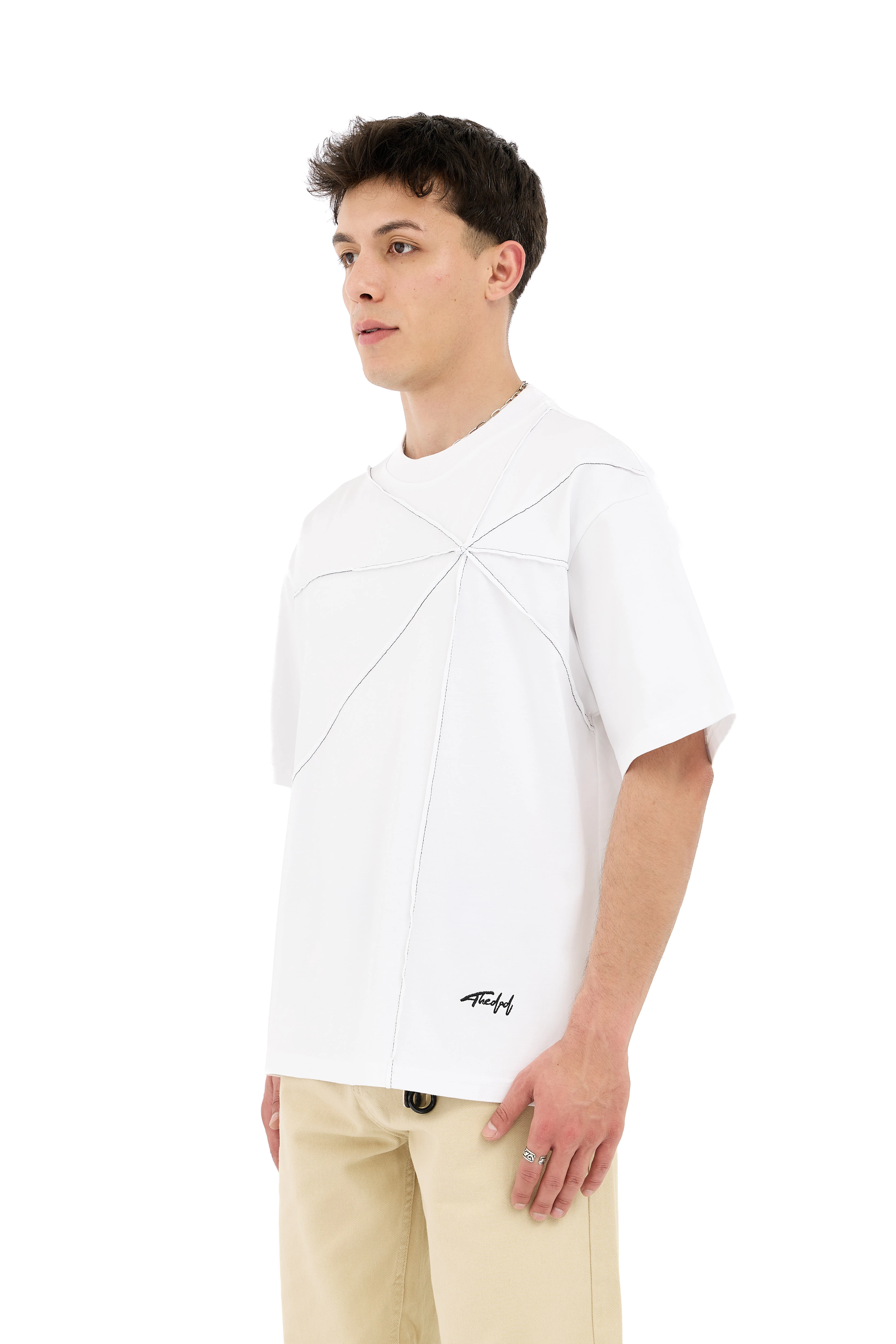 Ağ Detay Ters Dikiş Oversize Tişört