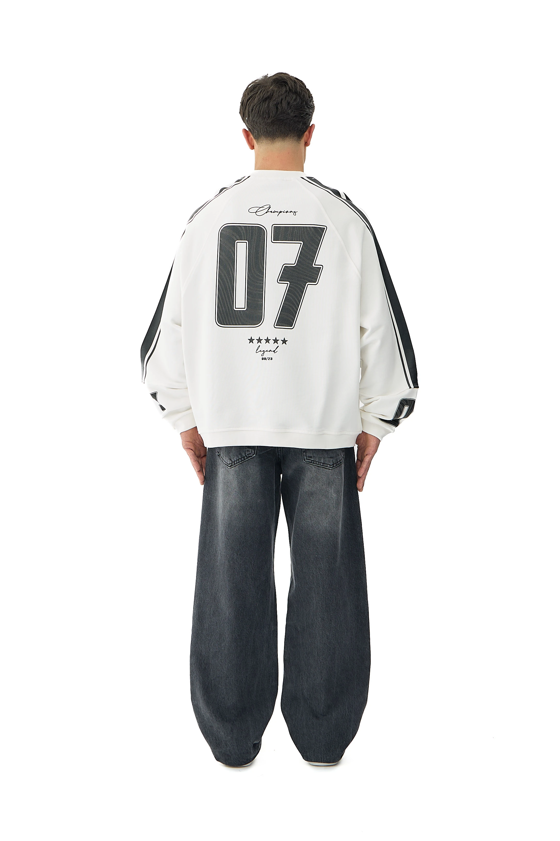 07 Champions Baskılı Oversize Pemium Sweatshirt - BEYAZ