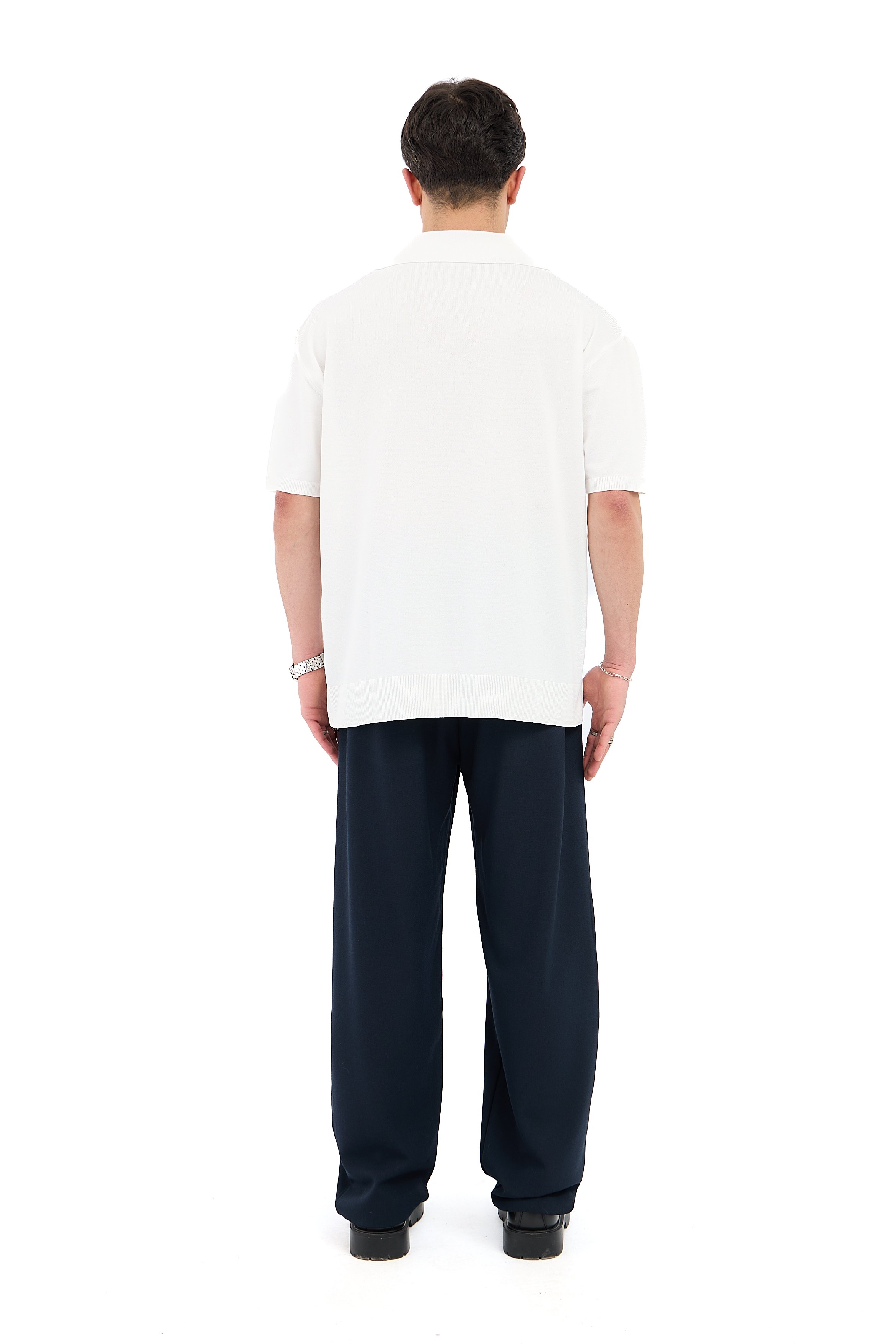 Crep Kumaş Polo Yaka Oversize Triko Tişört - BEYAZ