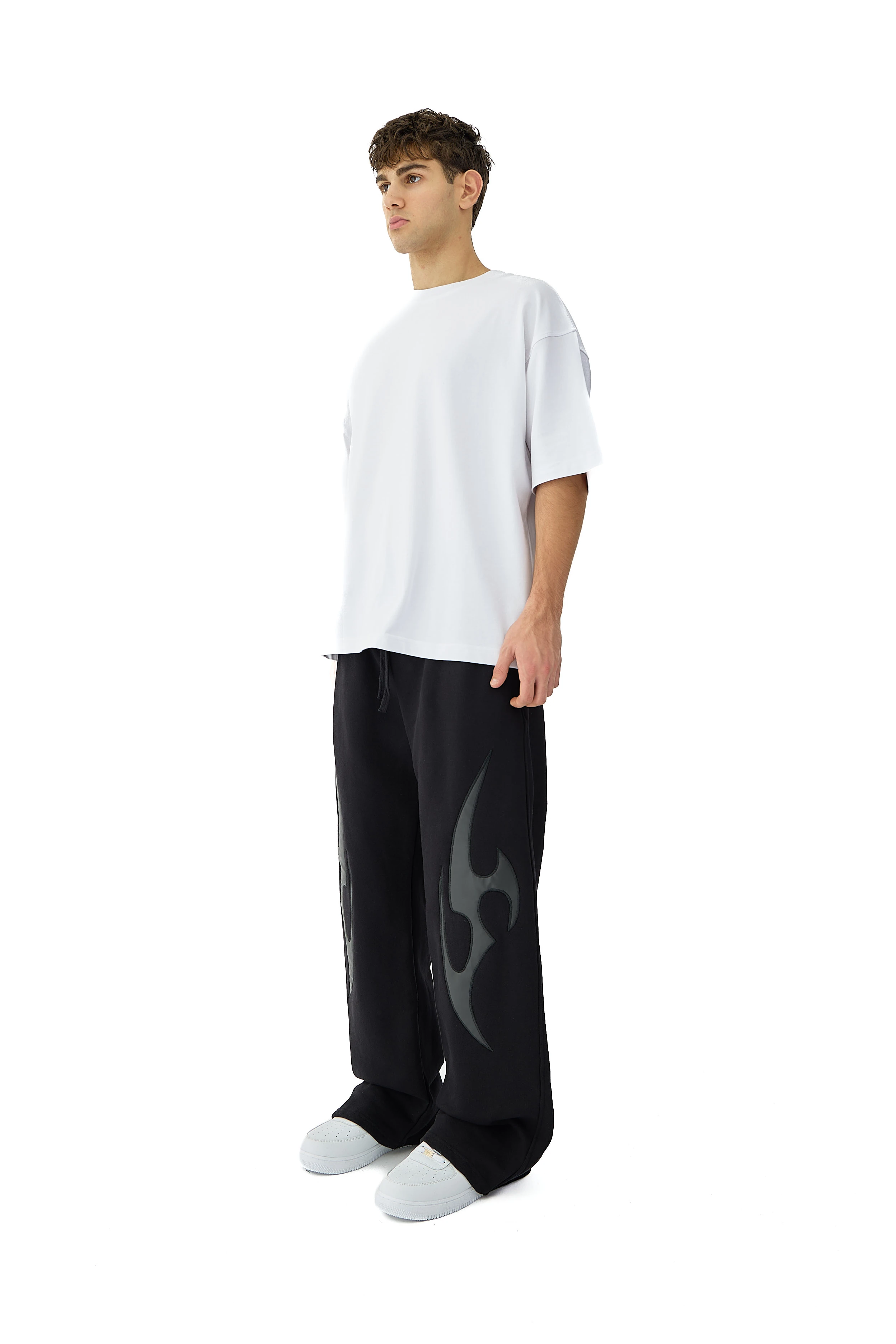 Blade Deri Nakış Detaylı Premium Sweatpant