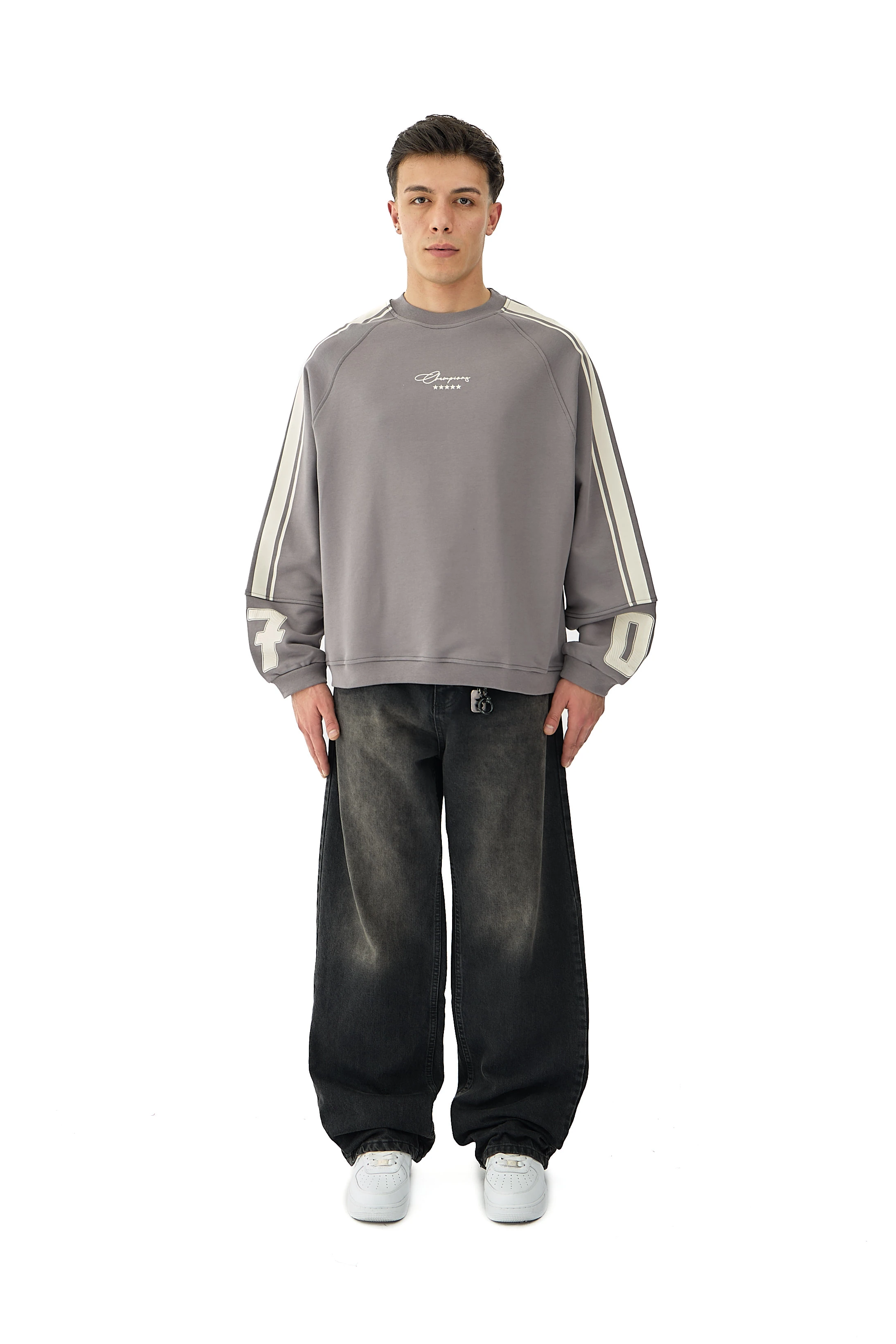07 Champions Baskılı Oversize Pemium Sweatshirt - FÜME