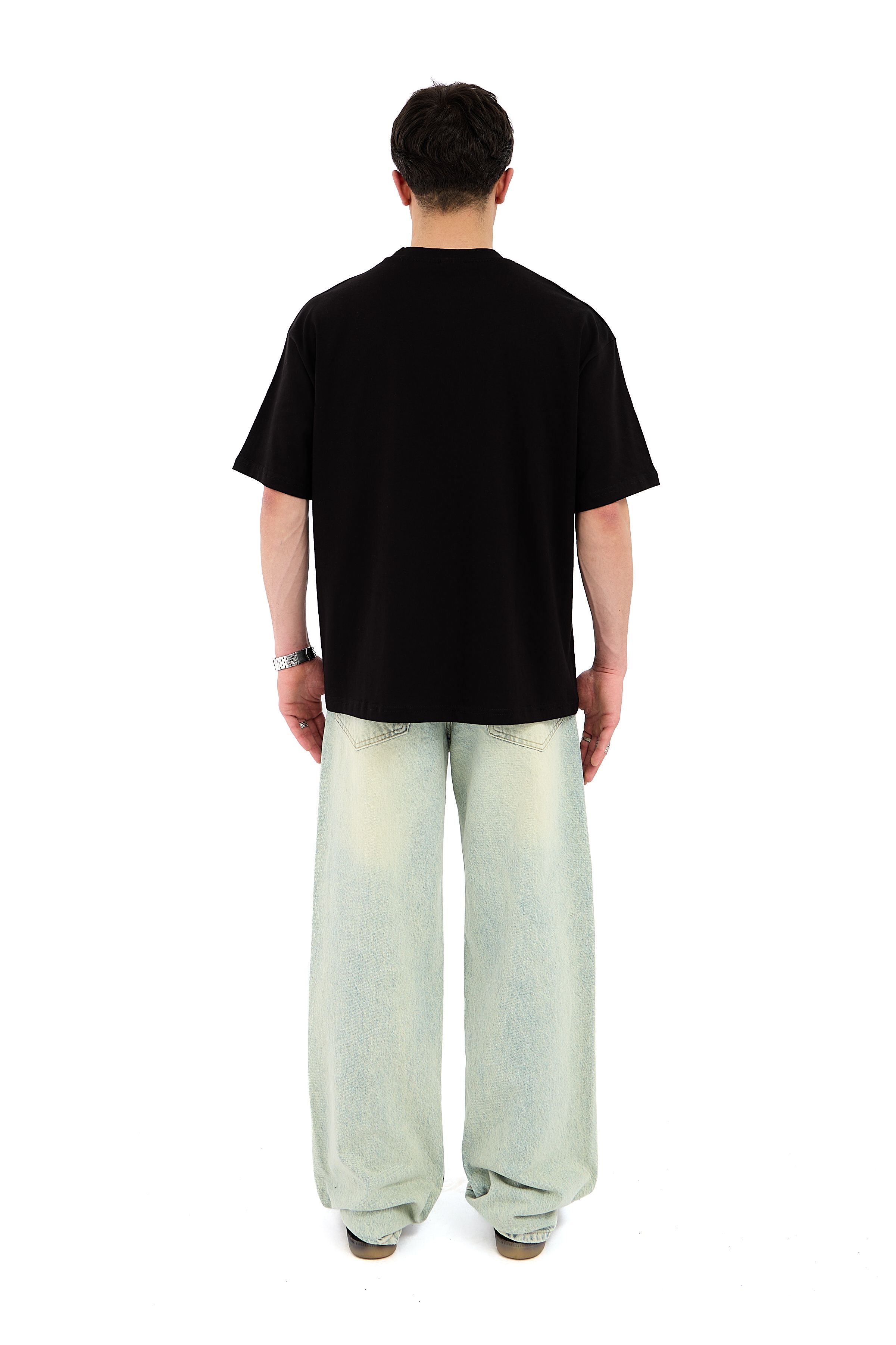 Etnik Nakışlı Oversize Tişört