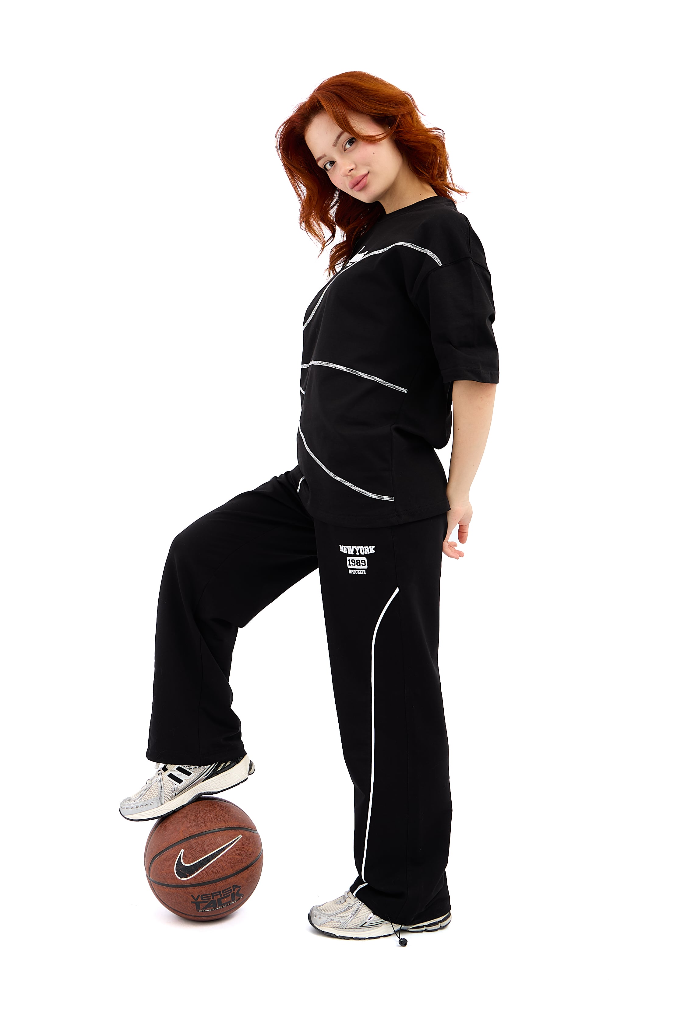 Spalding Nakış Detaylı Oversize Tişört