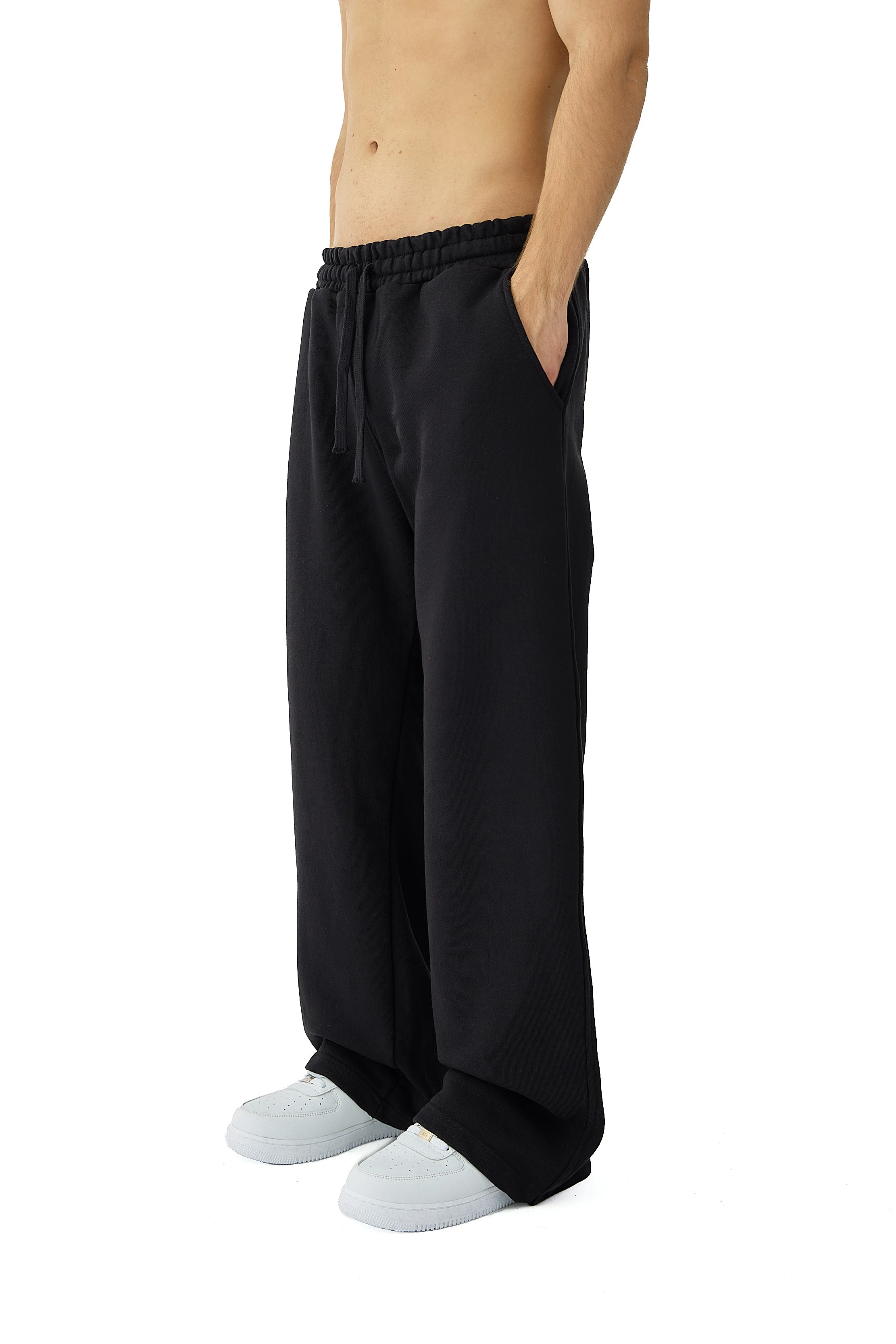 Mystic Courtyard Nakış Detaylı Premium Sweatpant