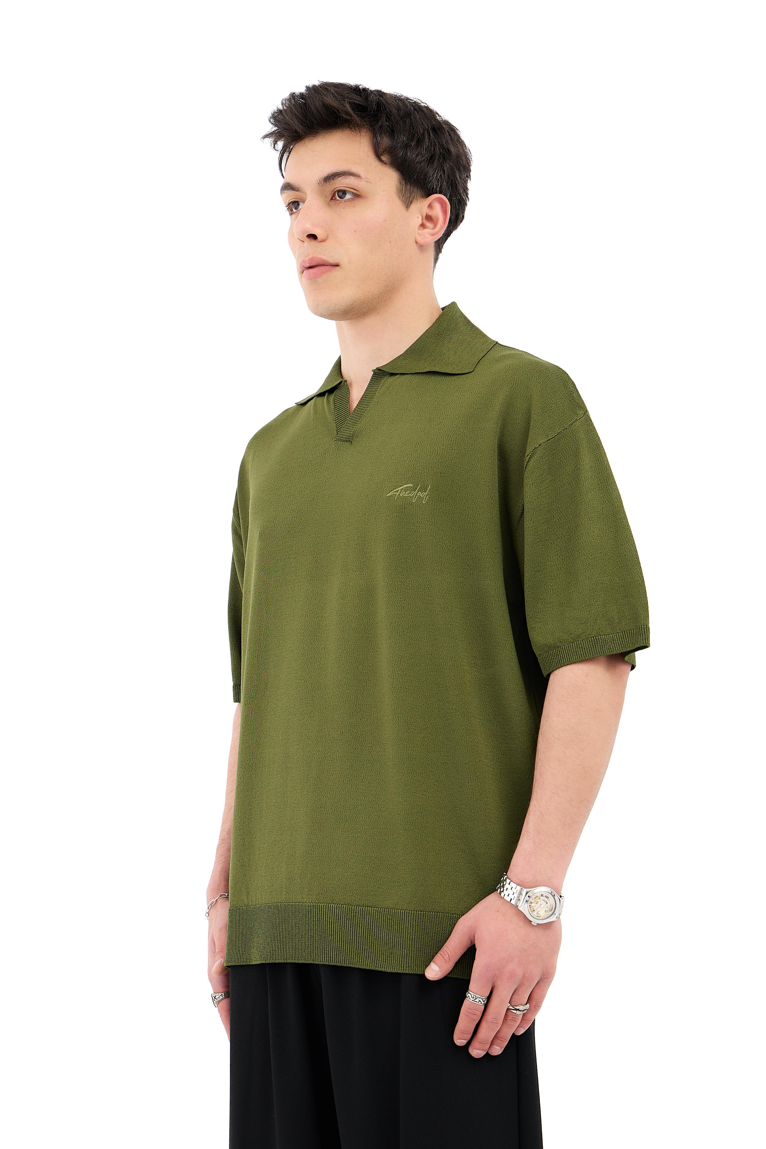 Crep Kumaş Polo Yaka Oversize Triko Tişört - YAĞ YEŞİLİ