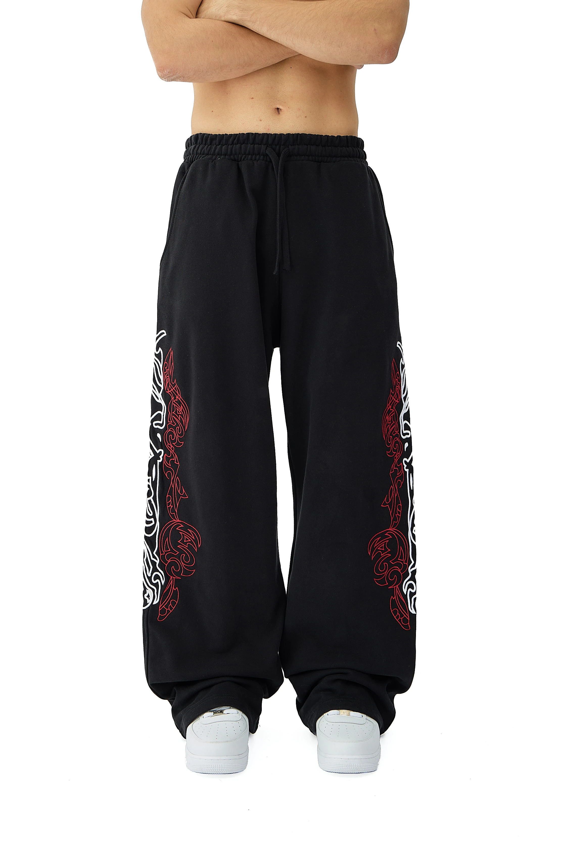 Bloodline Totem Nakış Detaylı Premium Sweatpant - SİYAH