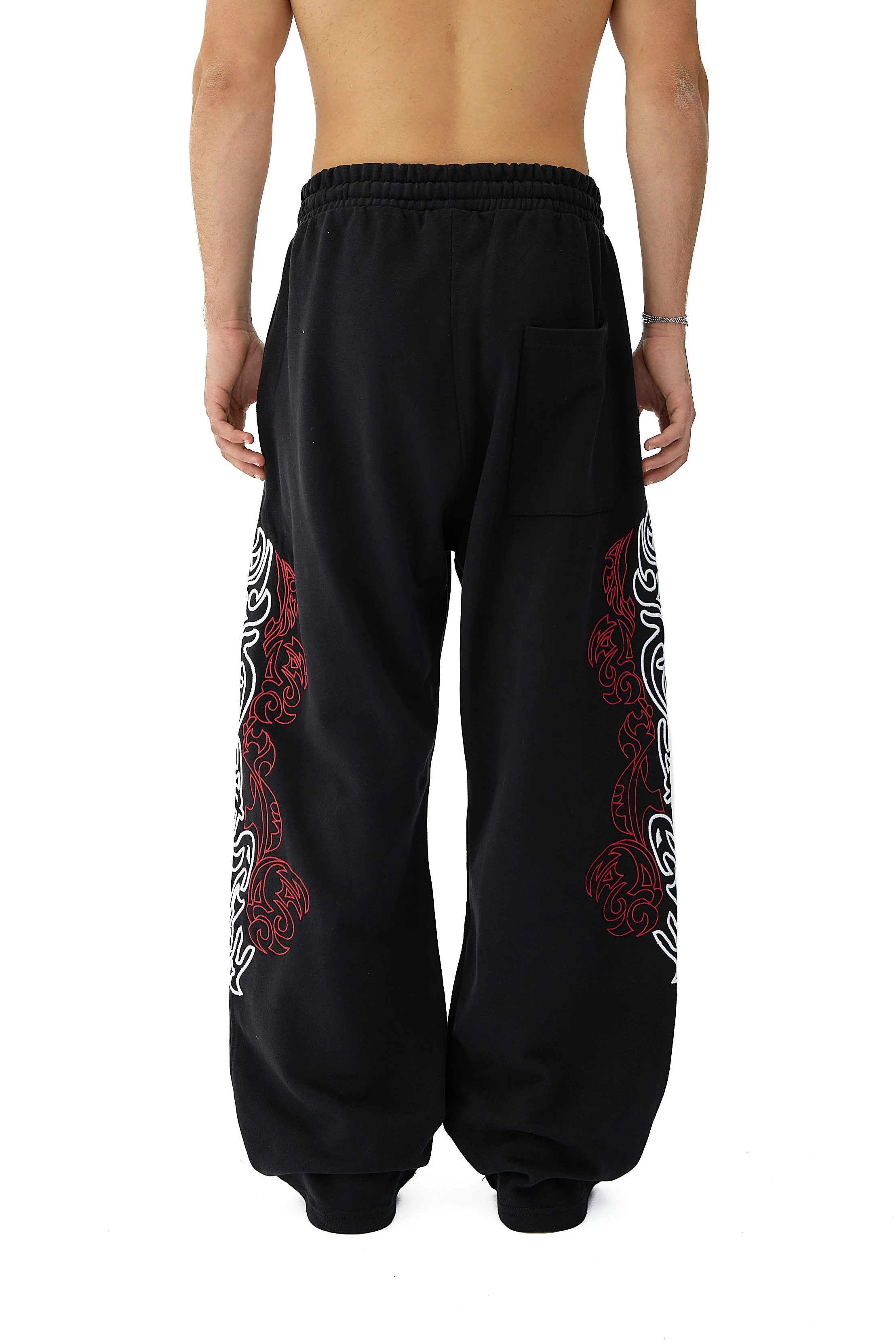 Bloodline Totem Nakış Detaylı Premium Sweatpant - SİYAH