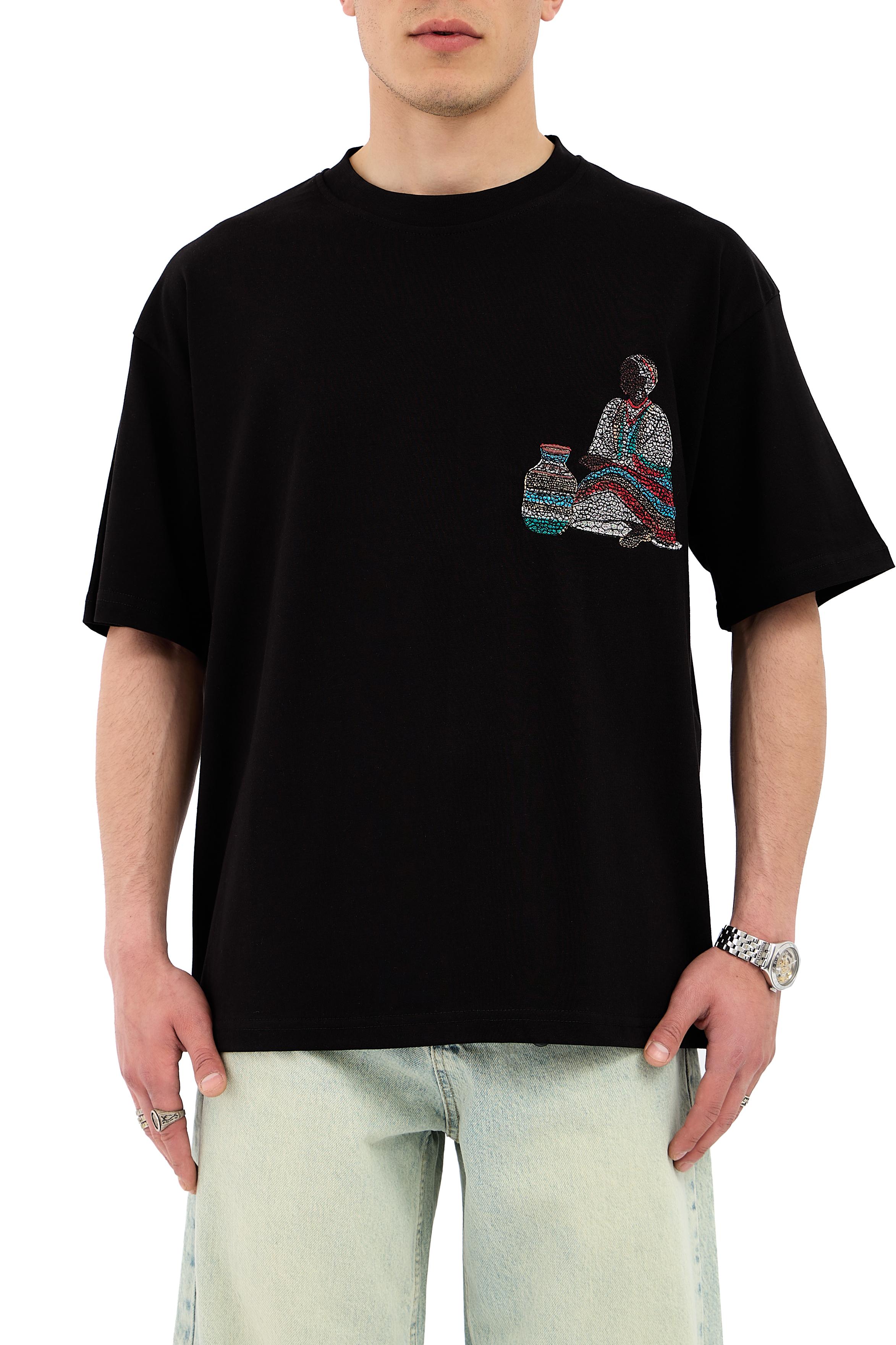 Etnik Nakışlı Oversize Tişört