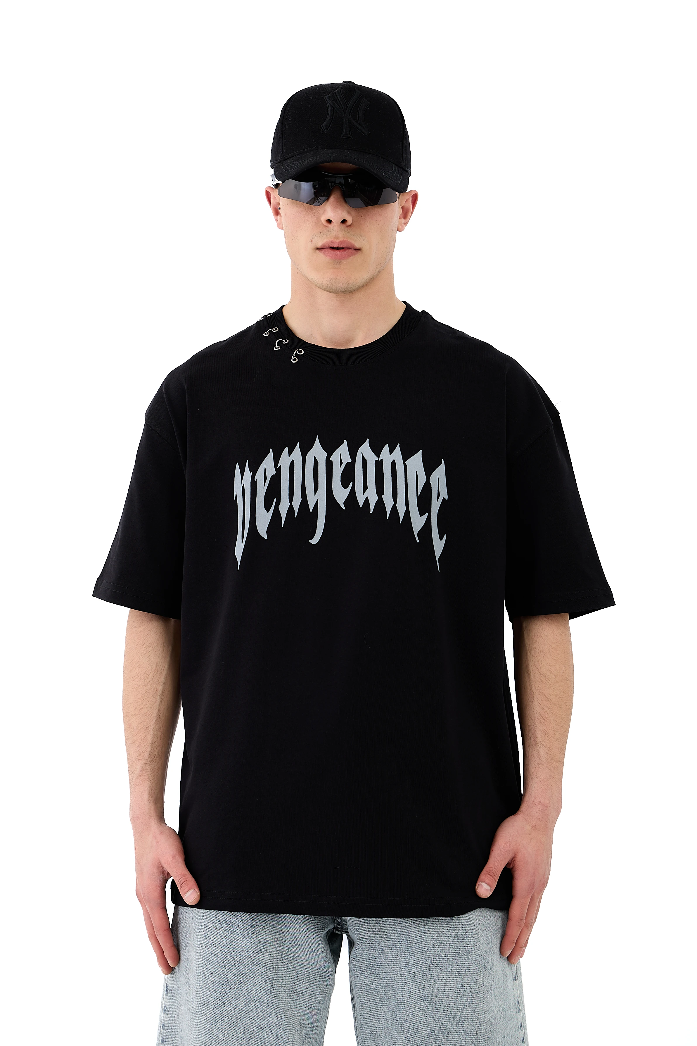 Vengeance Piercing Detay Oversize Tişört