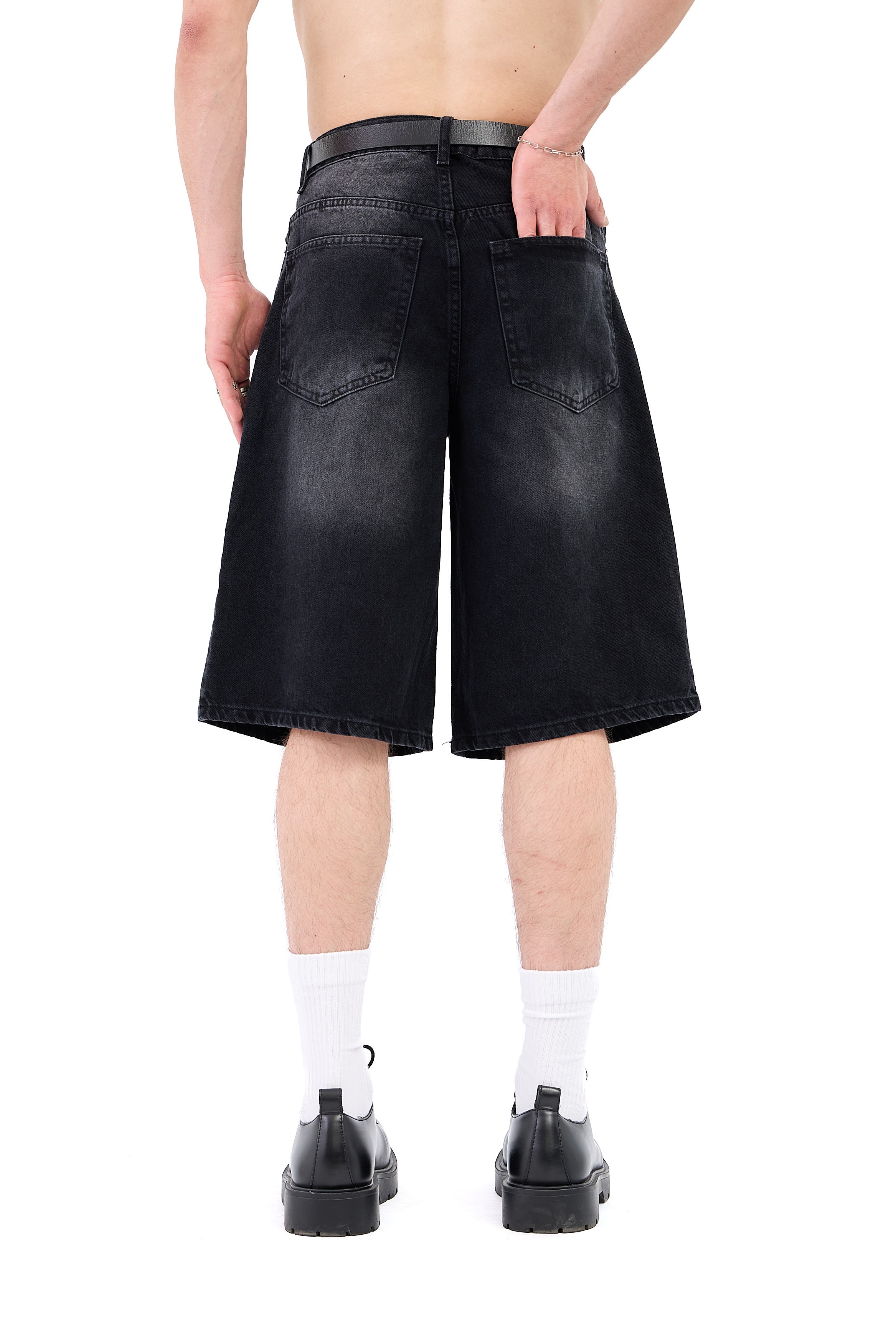 Çizgili Soldurma Efekt Baggy Jean Şhort - SİYAH