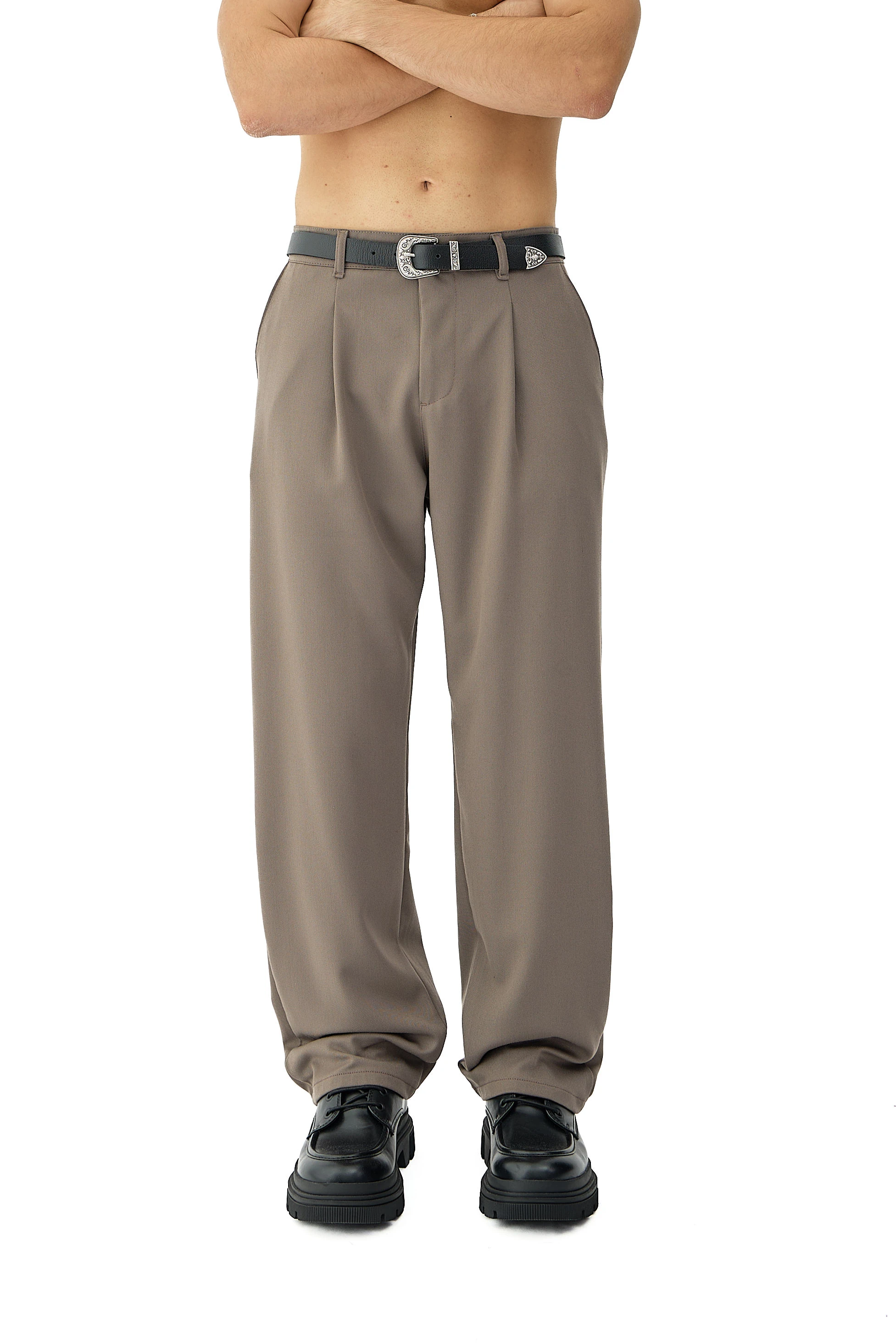 Kalın Tuşeli Pile Detaylı Baggy Fit Kumaş Pantolon  - KOYU BEJ