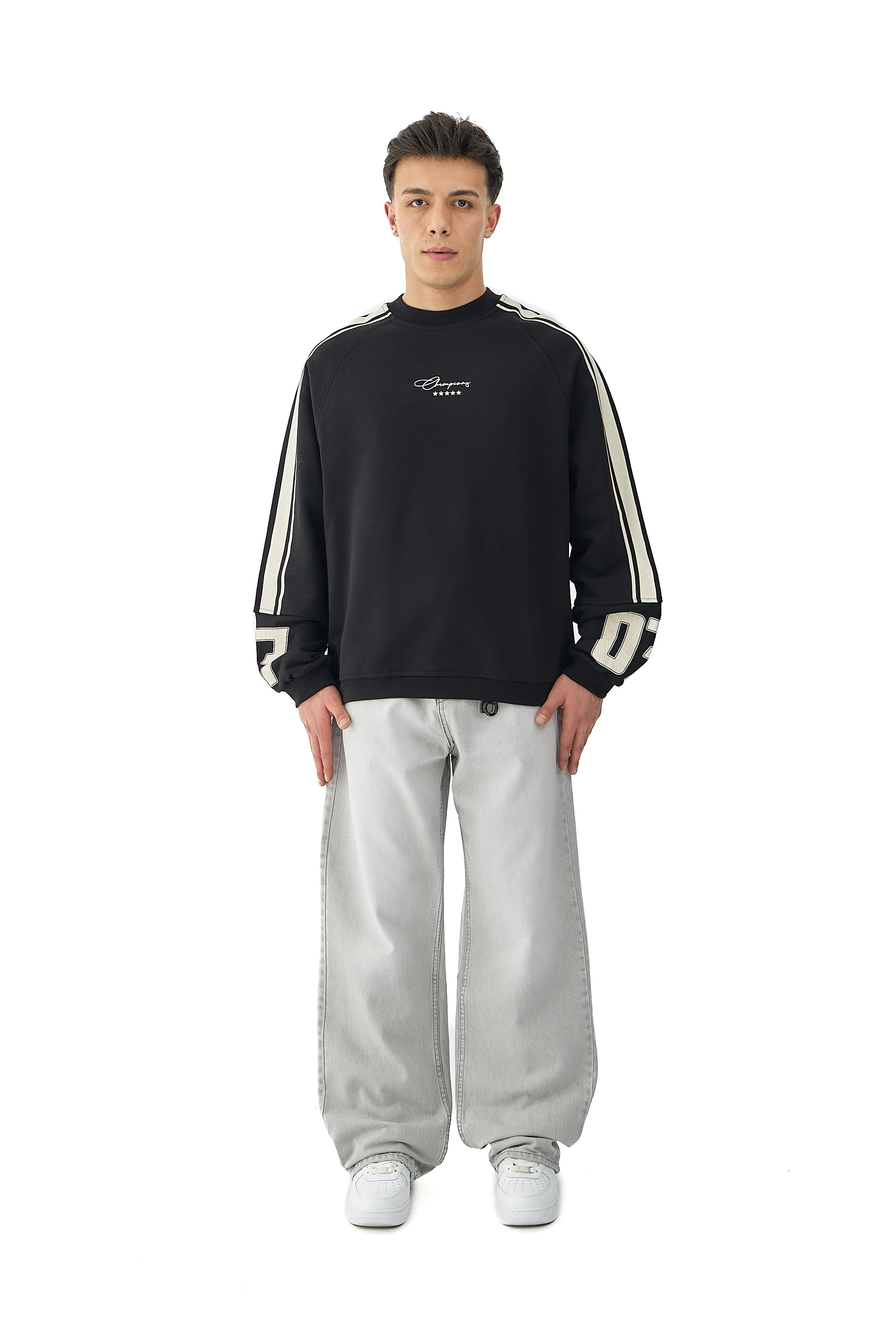 07 Champions Baskılı Oversize Pemium Sweatshirt - SİYAH