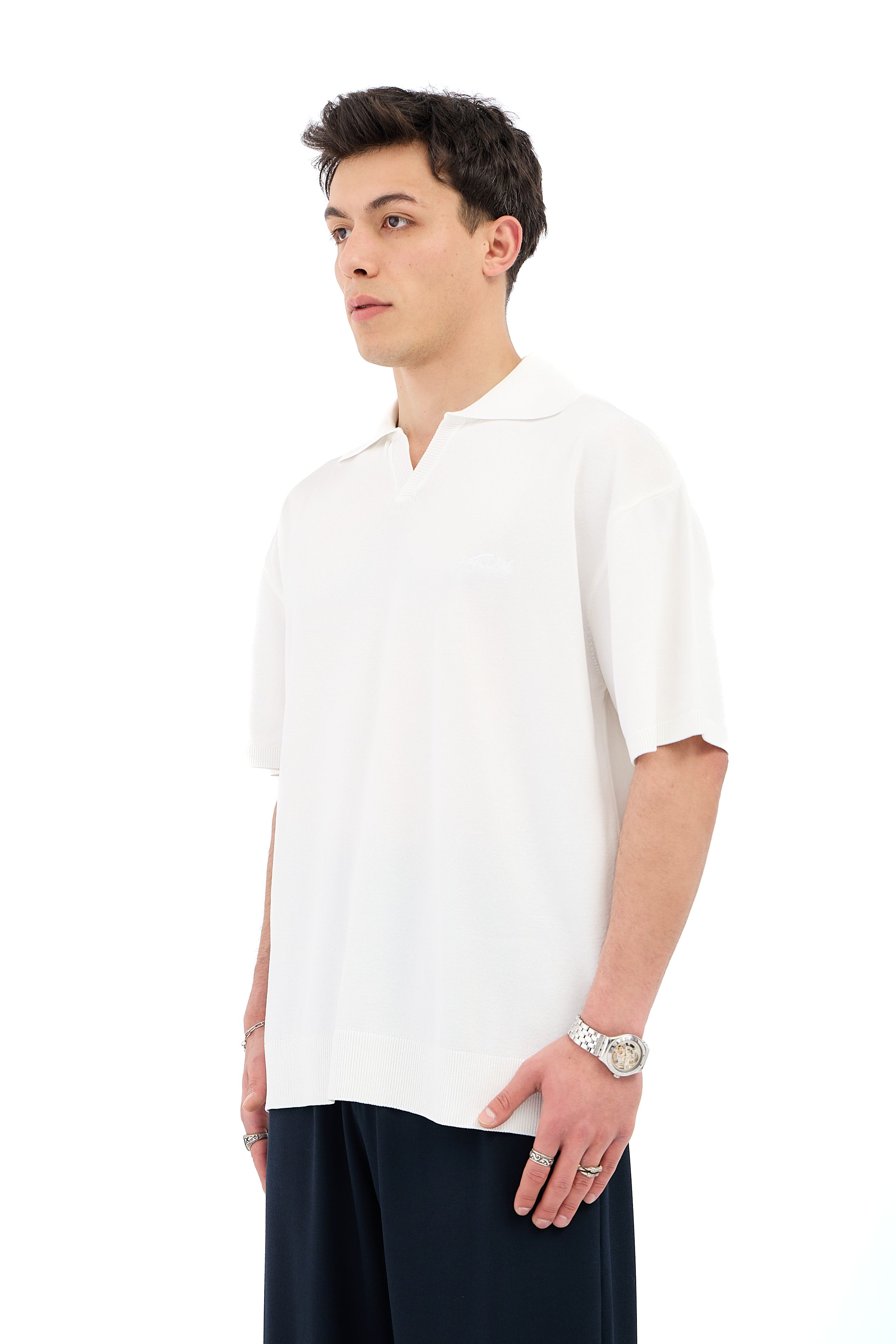 Crep Kumaş Polo Yaka Oversize Triko Tişört - BEYAZ