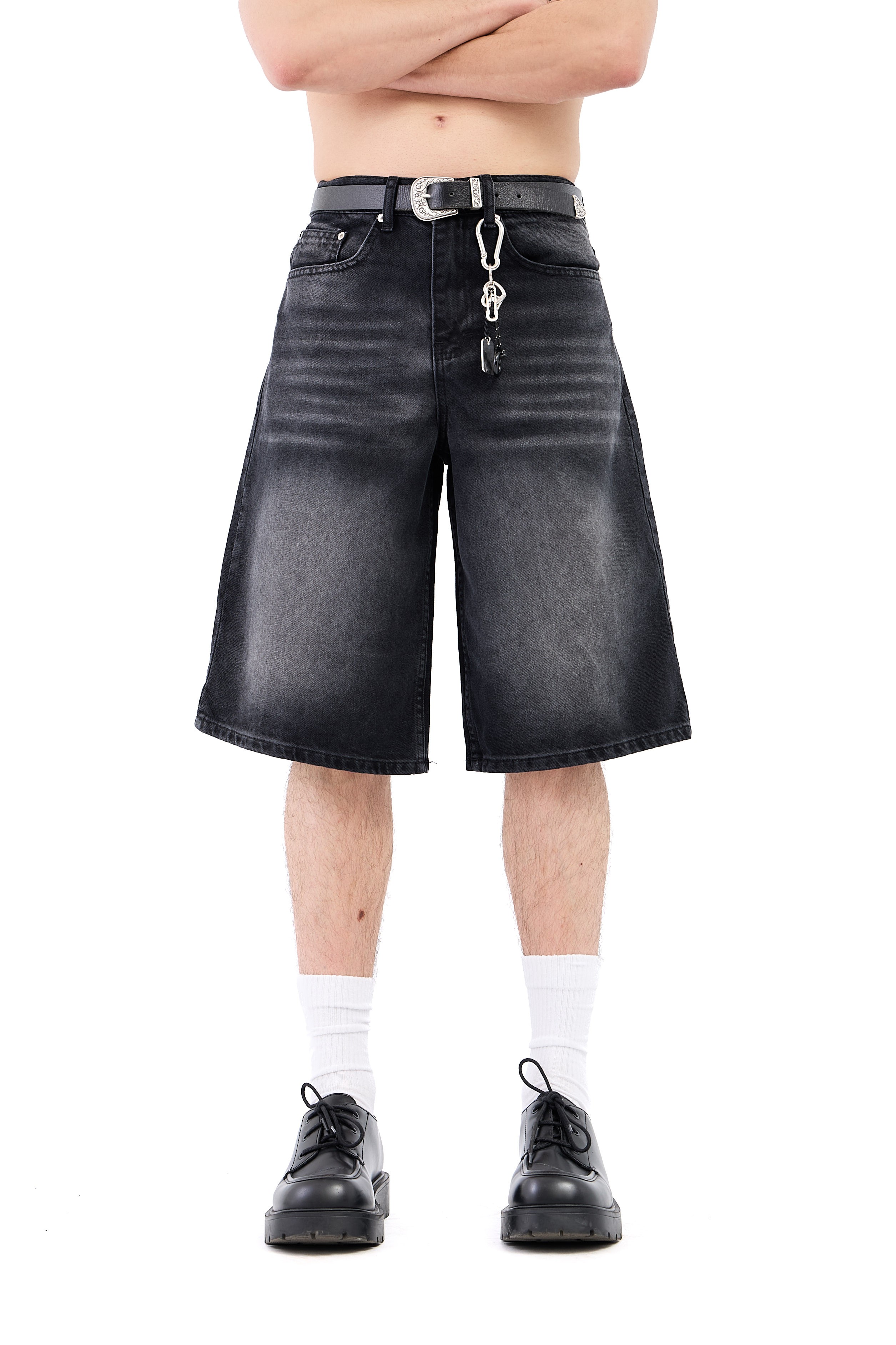 Çizgili Soldurma Efekt Baggy Jean Şhort - SİYAH