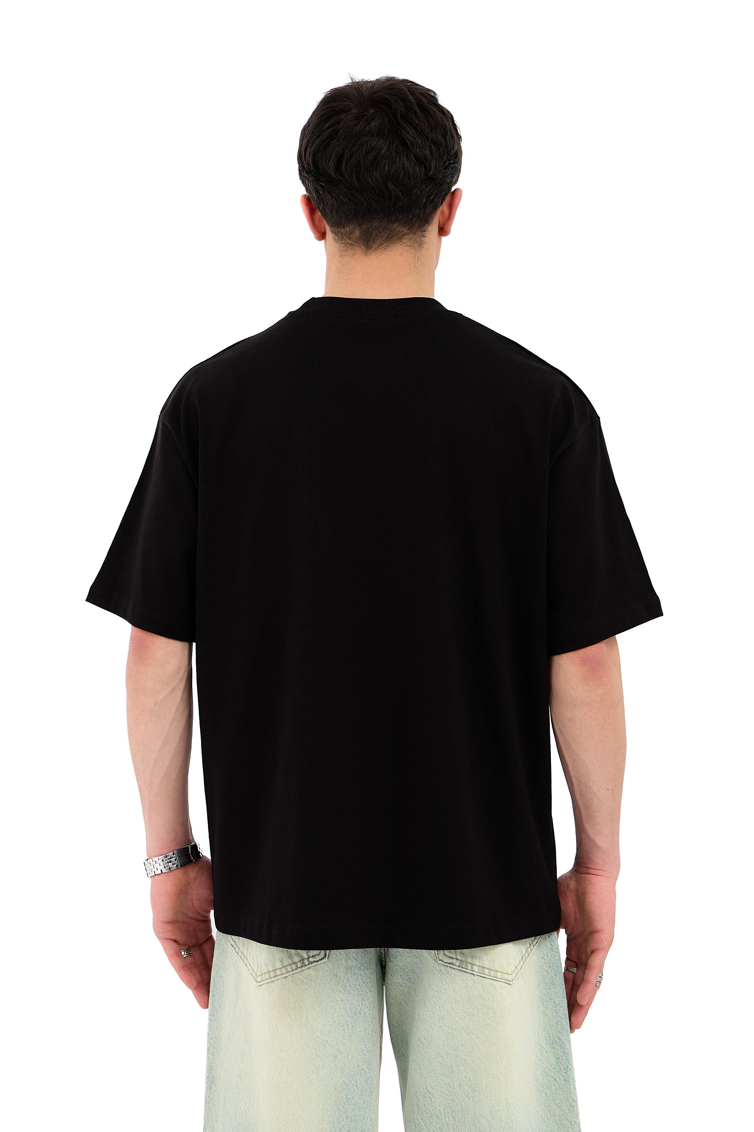 Etnik Nakışlı Oversize Tişört