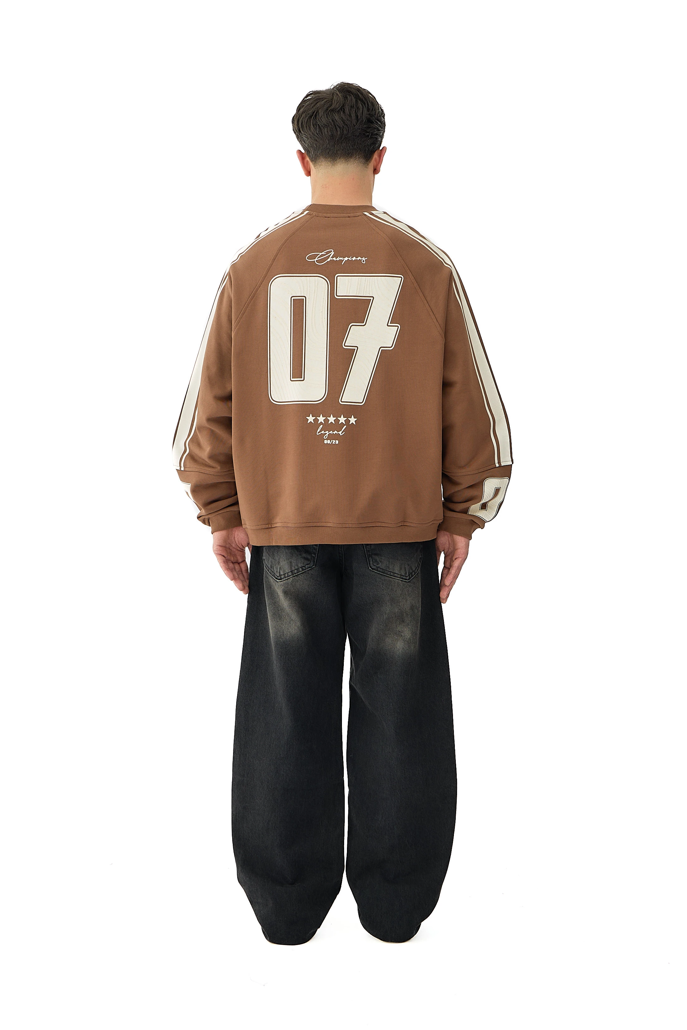 07 Champions Baskılı Oversize Pemium Sweatshirt - KAHVERENGİ