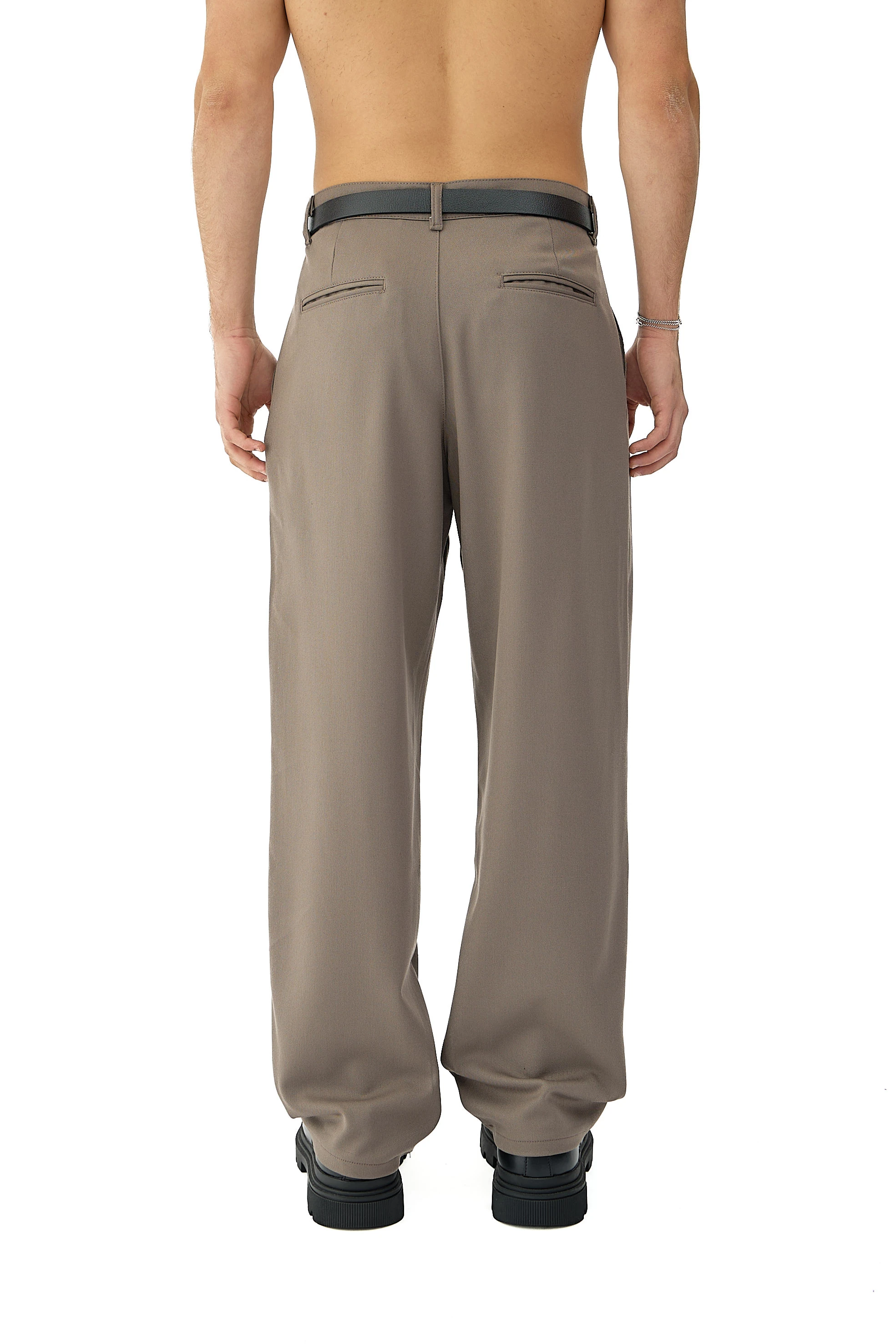 Kalın Tuşeli Pile Detaylı Baggy Fit Kumaş Pantolon  - KOYU BEJ