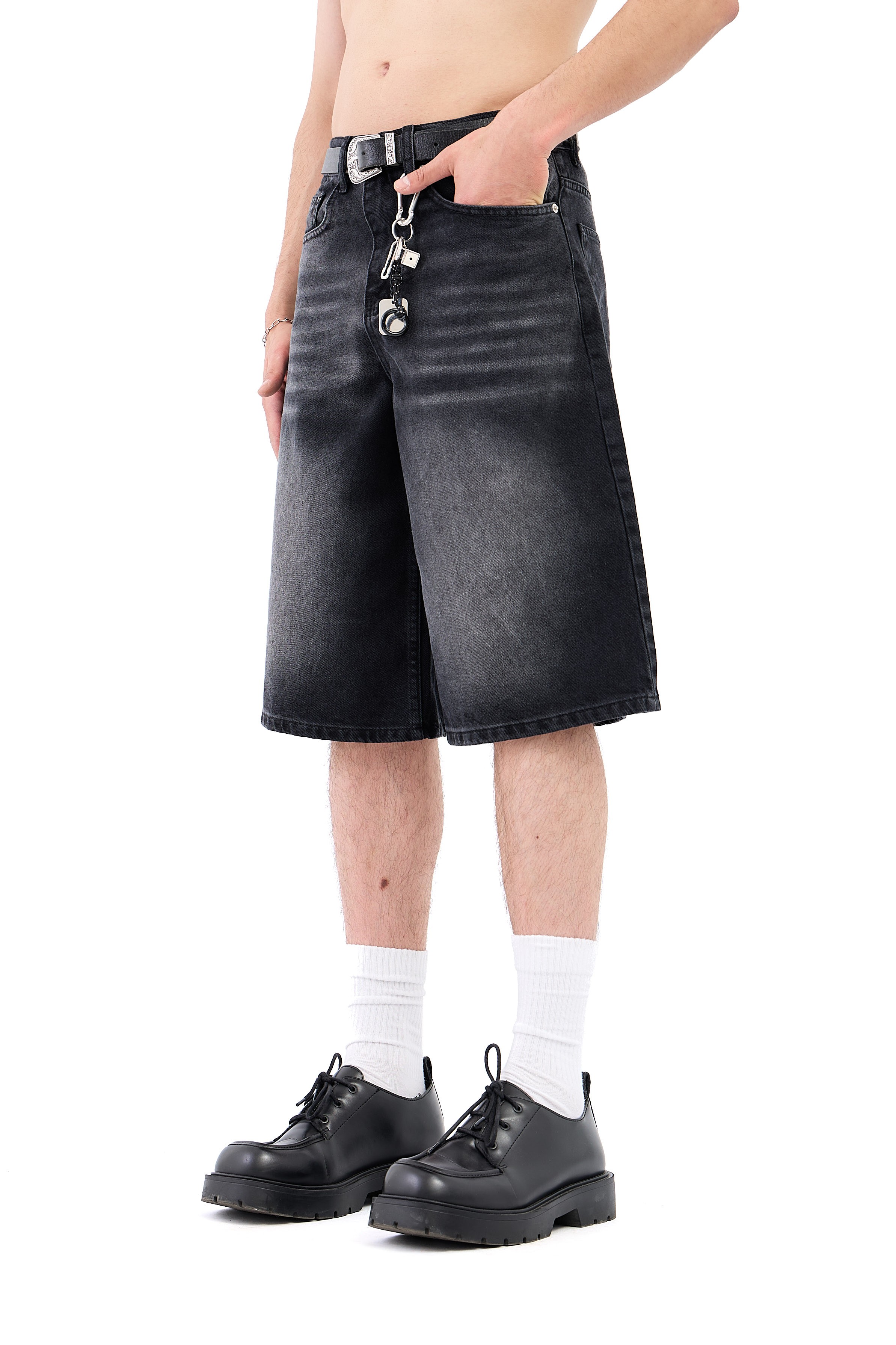 Çizgili Soldurma Efekt Baggy Jean Şhort - SİYAH