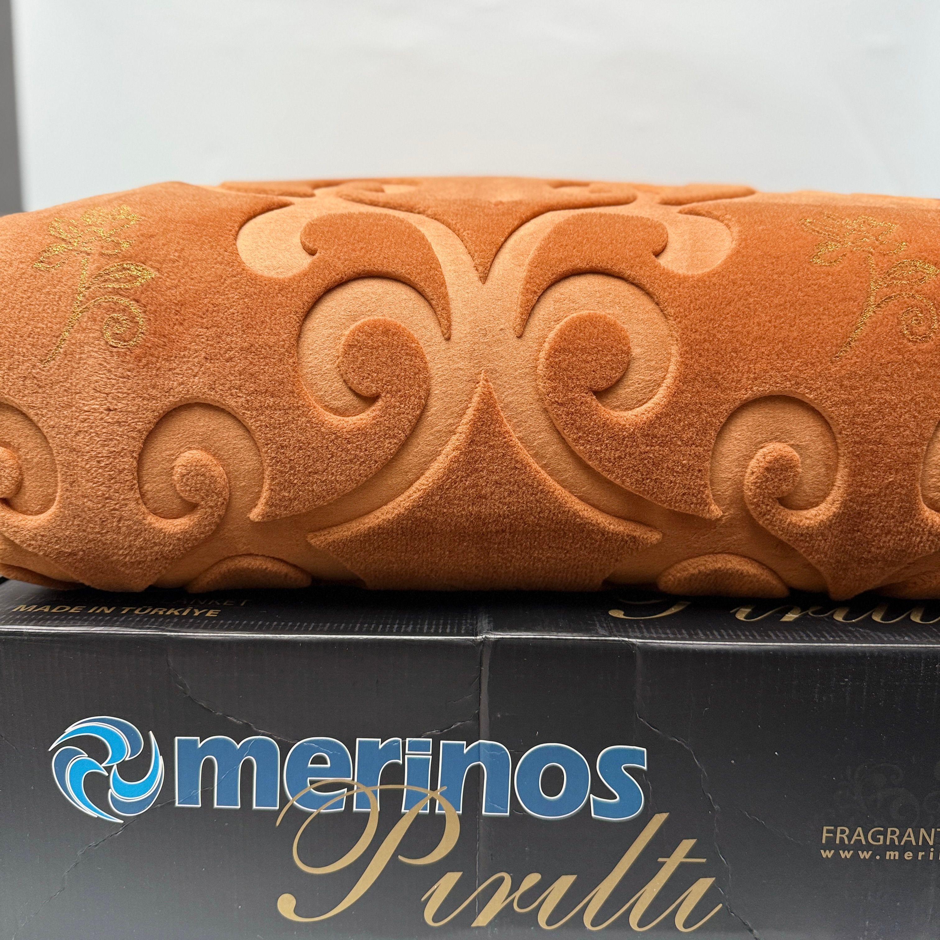 MERİNOS ÇEYİZLİK PIRILTI BATTANİYE - tarçın gold
