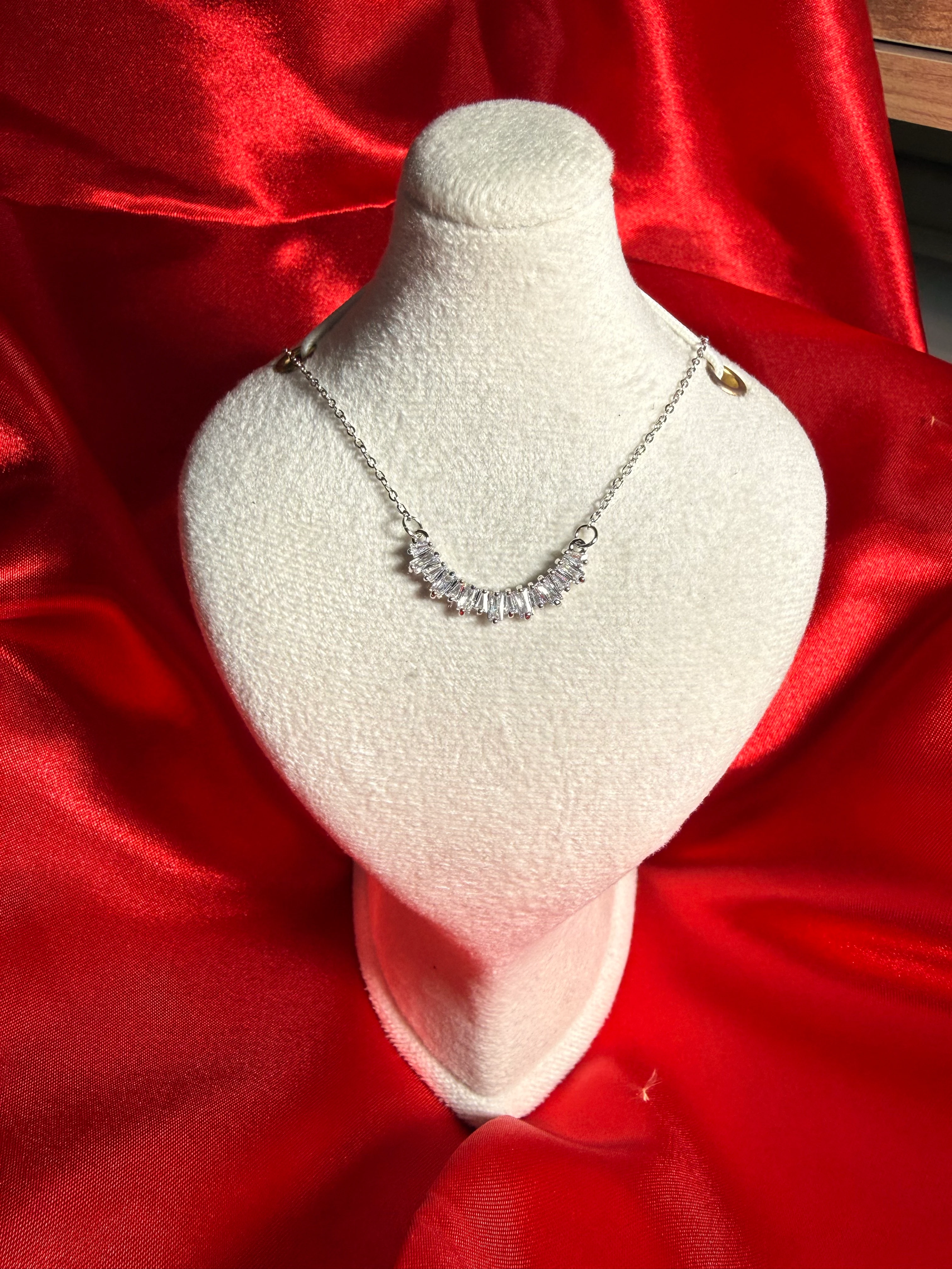 Su Yolu Minimal Kolye