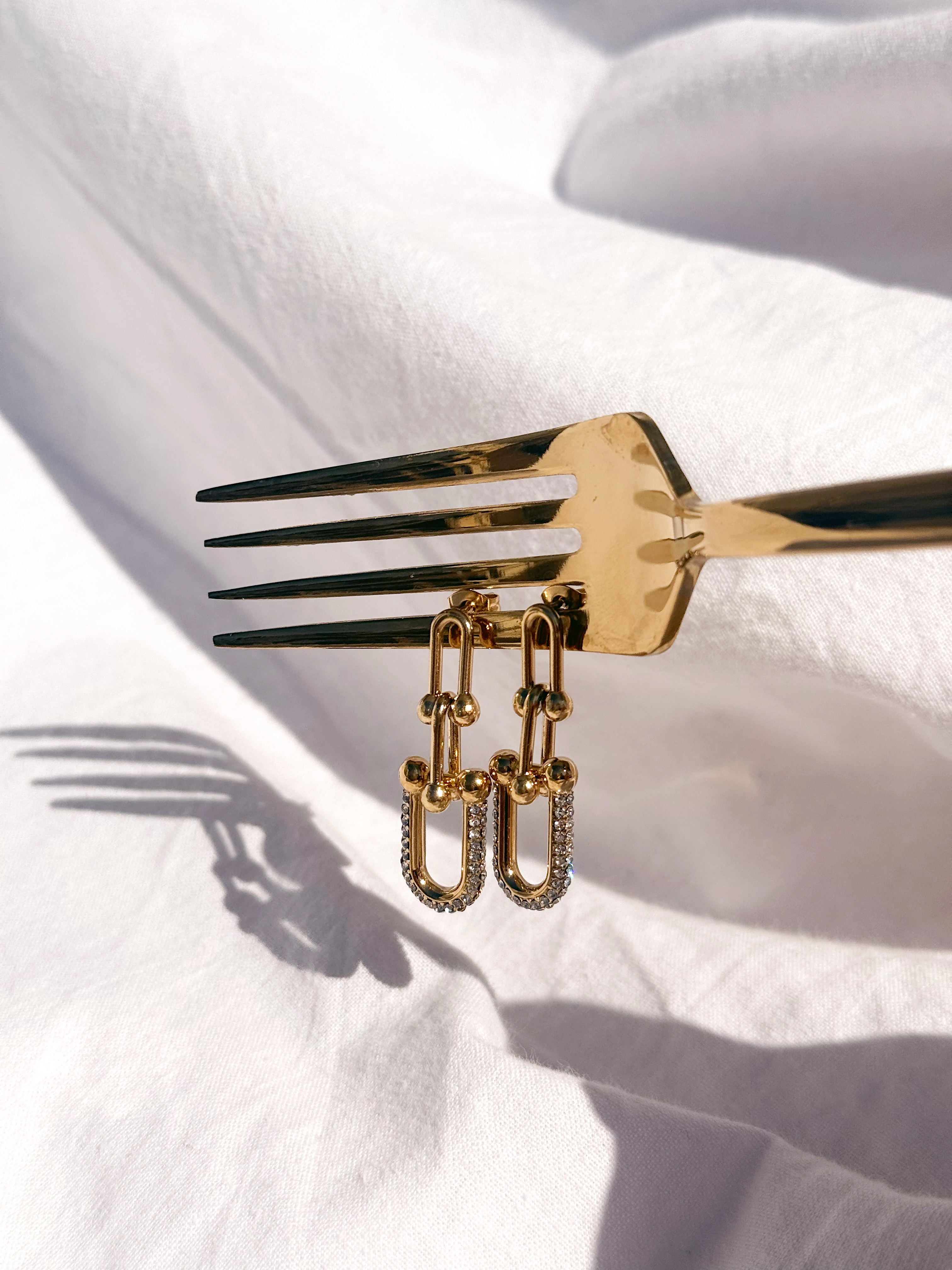 Taşlı Tifany Çelik Küpe