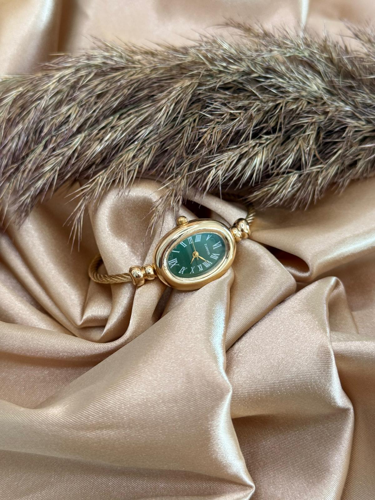 Kadın Vintage Oval Kadran Bileklik Saat - Yeşil Kadran Altın Metal