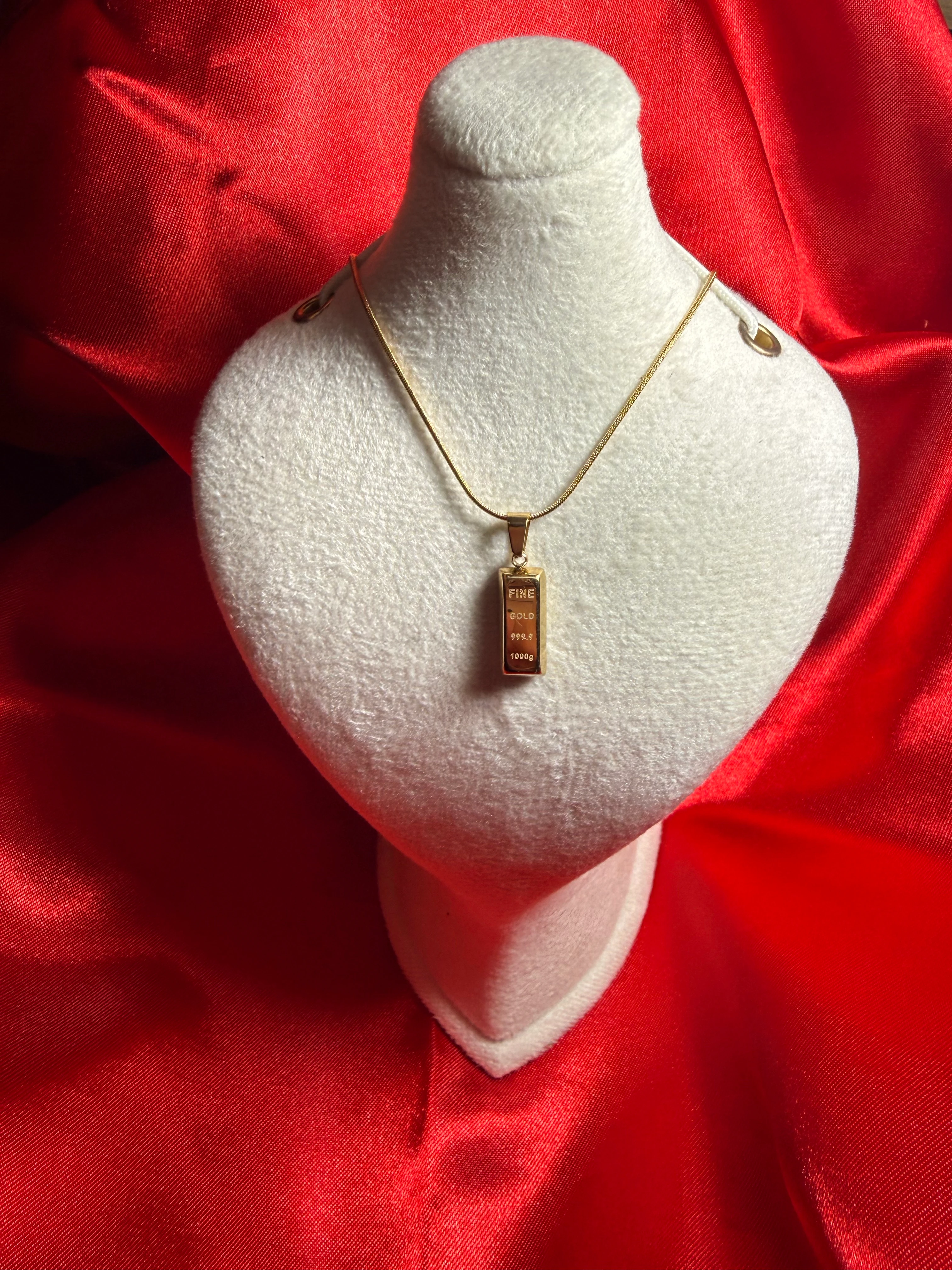 Külçe Model Çelik Kolye