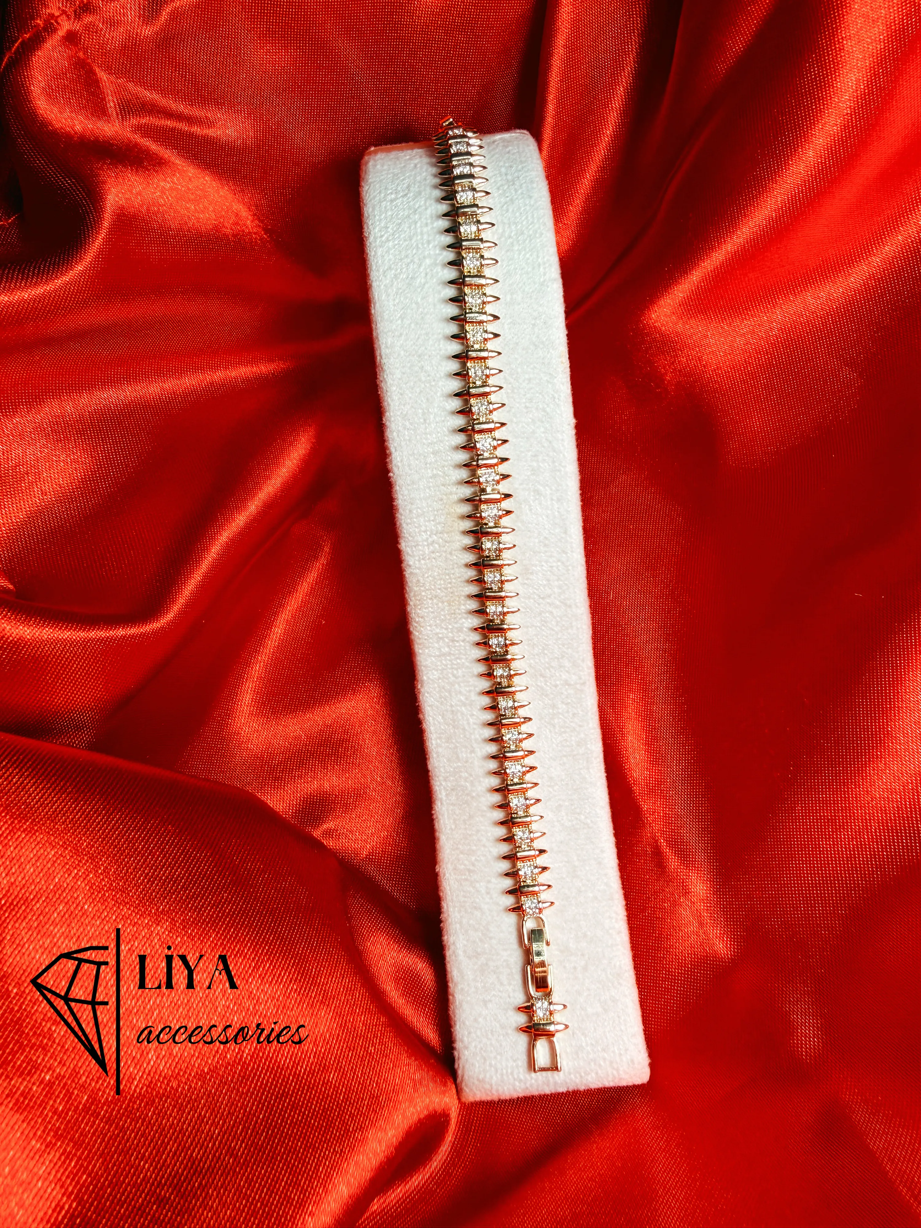 Xuping Kurşun Taşlı Model