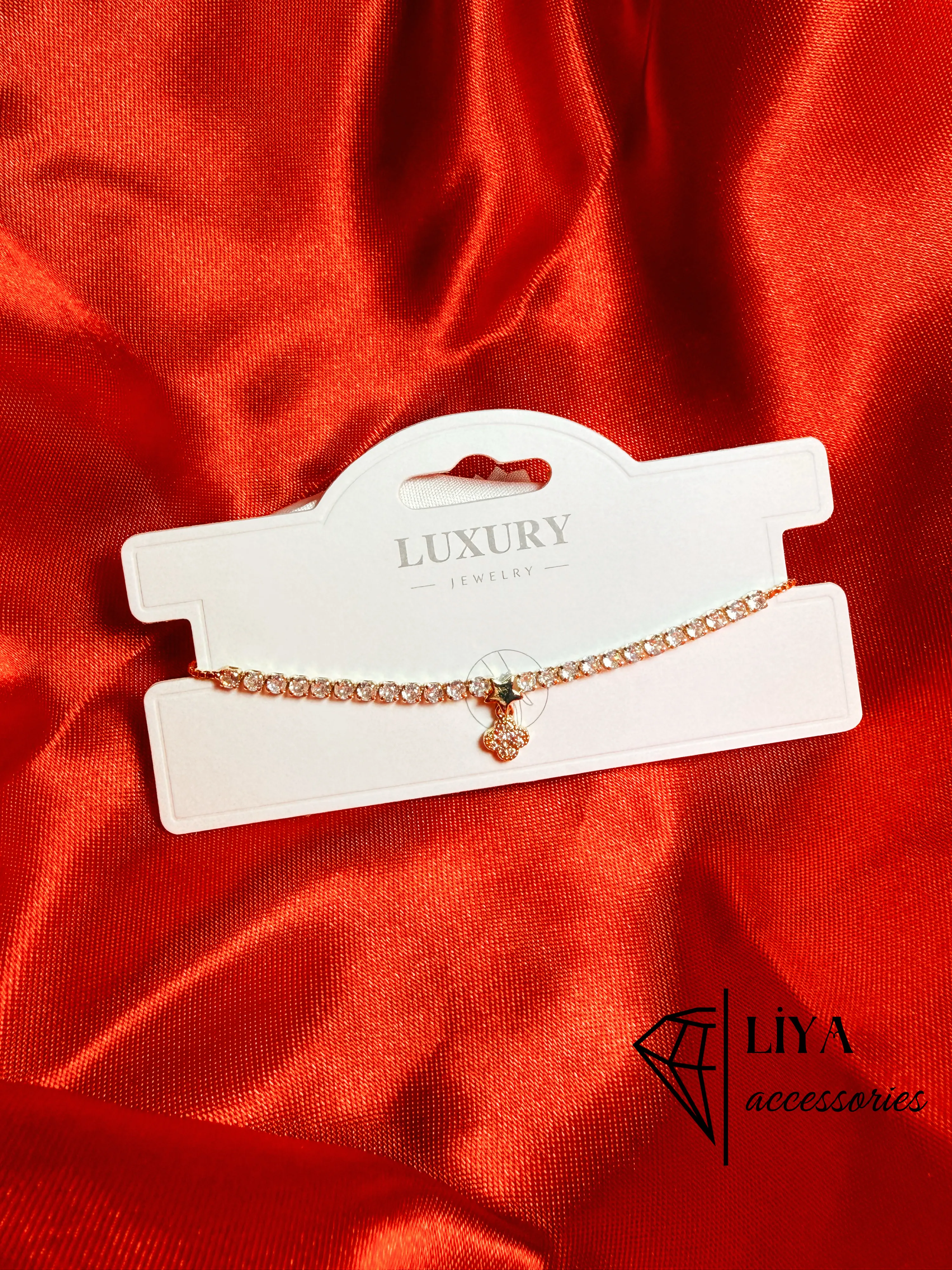 Mini Van Cleef Çelik Bileklik